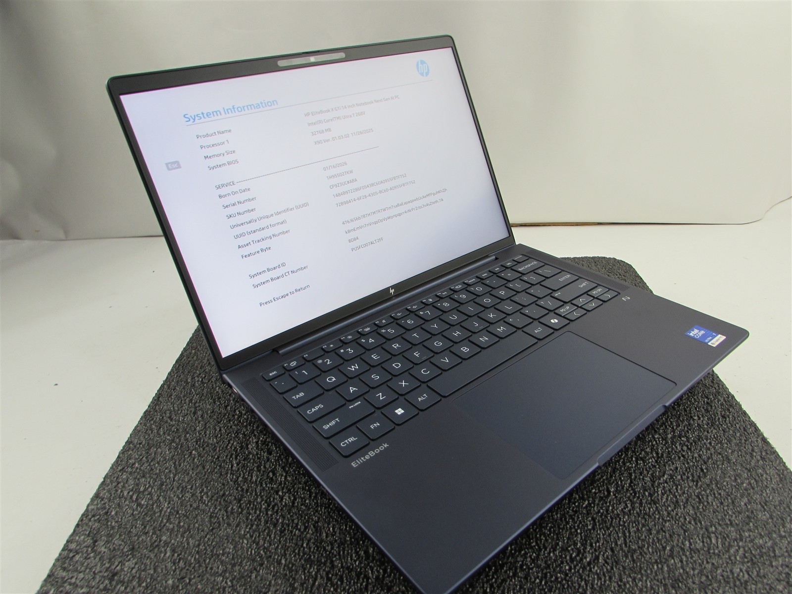 HP ELITEBOOK X G1I 14 AI CORE ULTRA 7 268V 512GB 32GB RAM WIN 11 PRO
