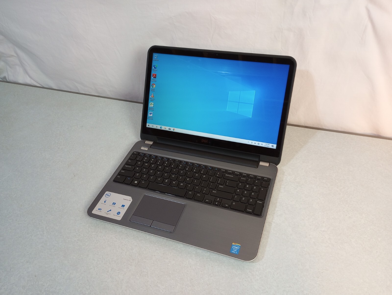 Dell Inspiron 5537 – i3, 8GB, 250GB SSD, Win10 Home, 30-Day Warranty