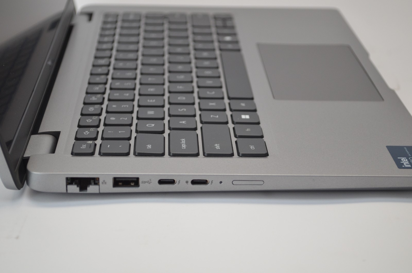 Dell Latitude 5450 14″ Core Ultra 7 165U 1.8GHz 16GB RAM 256GB NVME Win11Pro