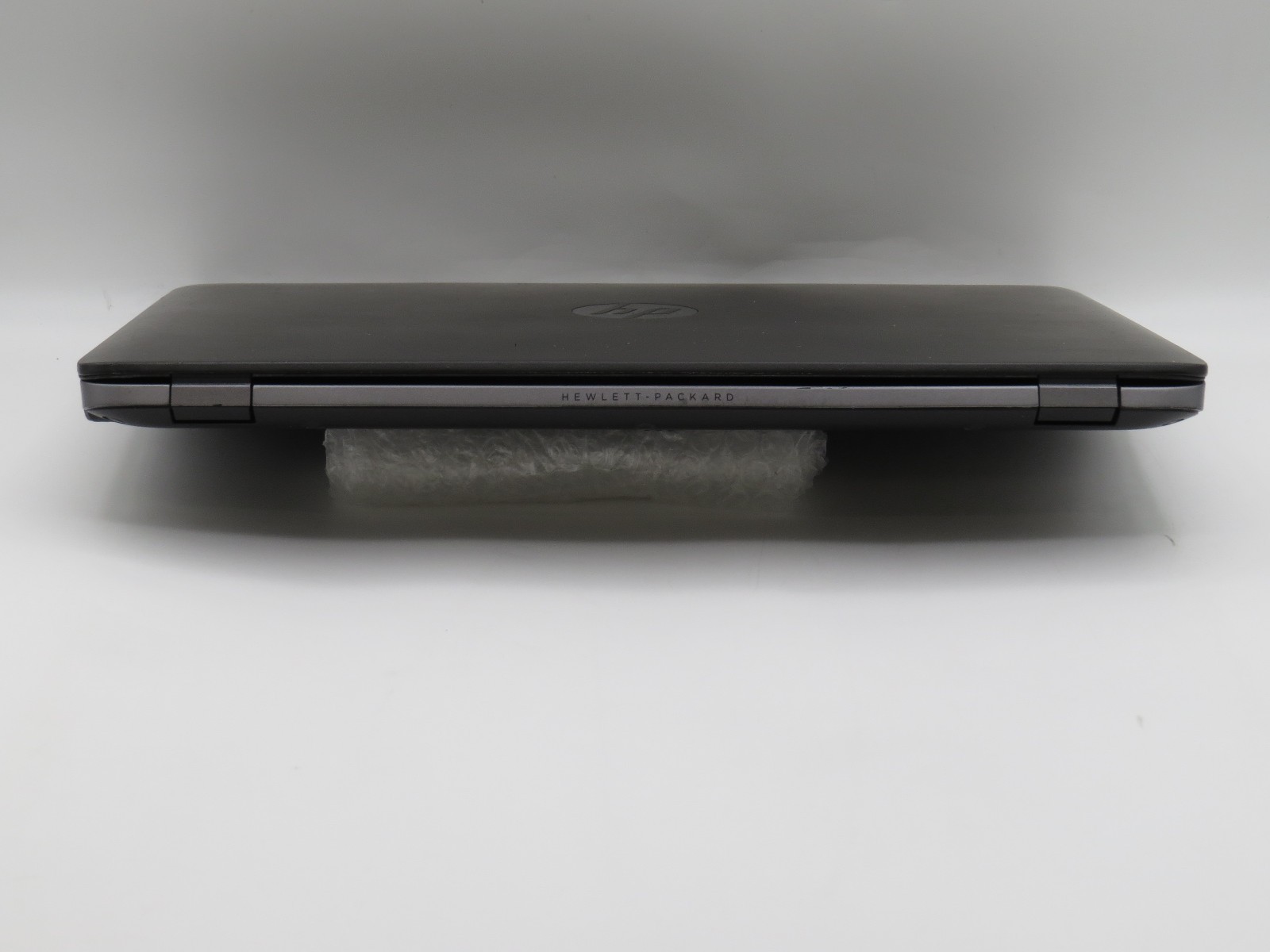 HP EliteBook 840 G2 | i5-5300U @ 2.3GHz | 8GB DDR3 | 256GB SSD | No OS