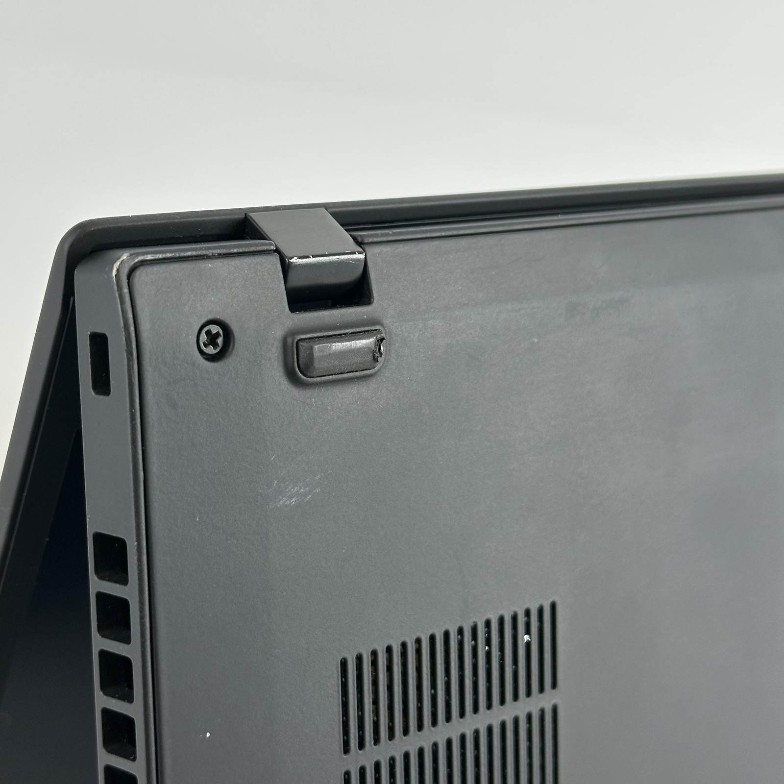 Lenovo ThinkPad X1 Carbon Gen 8 14 FHD i7-10610U 1.8GHz 16GB 512GB SSD Loose Key