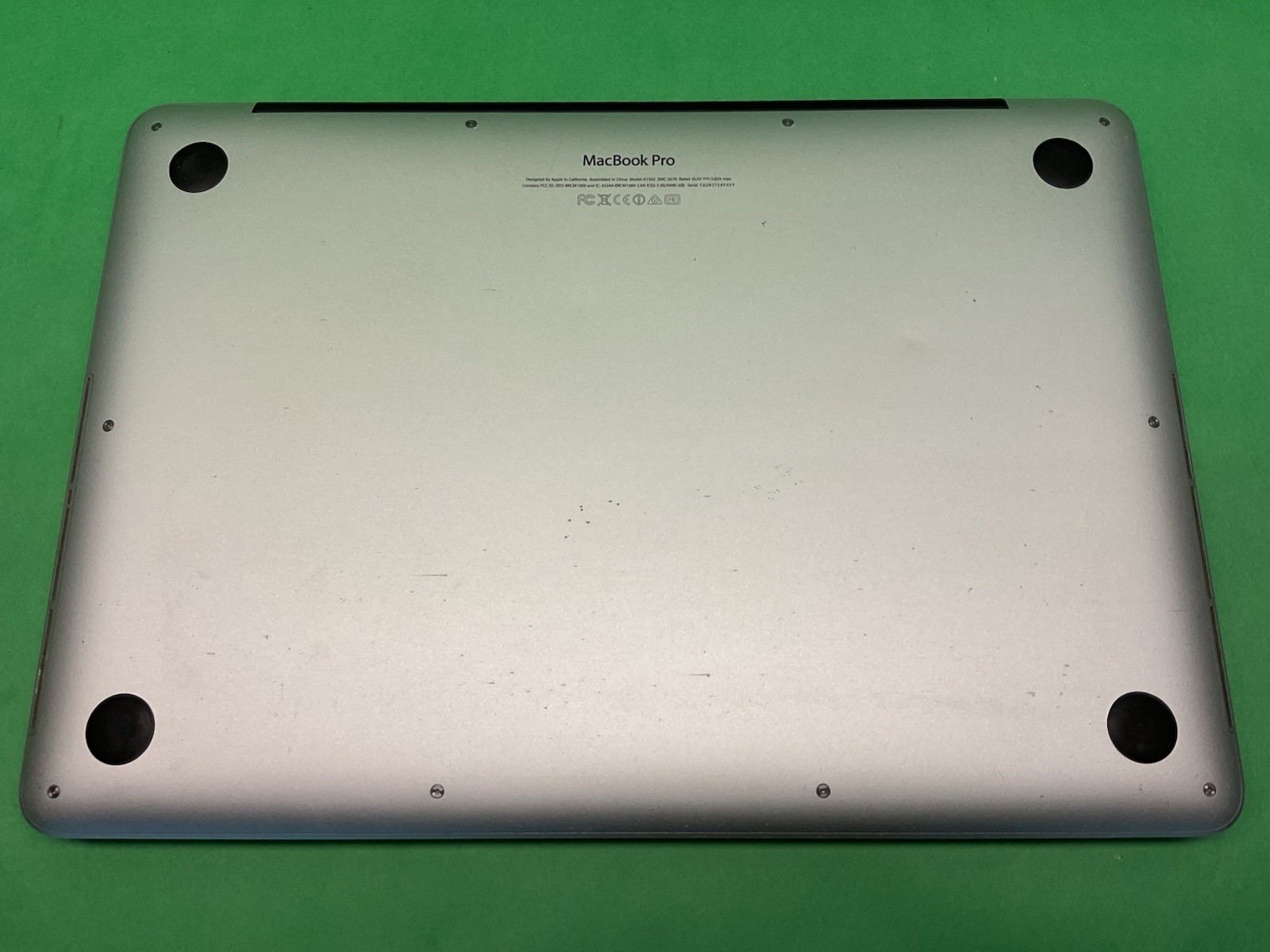 Apple 2013 MacBook Pro A1502 – 13” Laptop – POWERS ON – UNTESTED