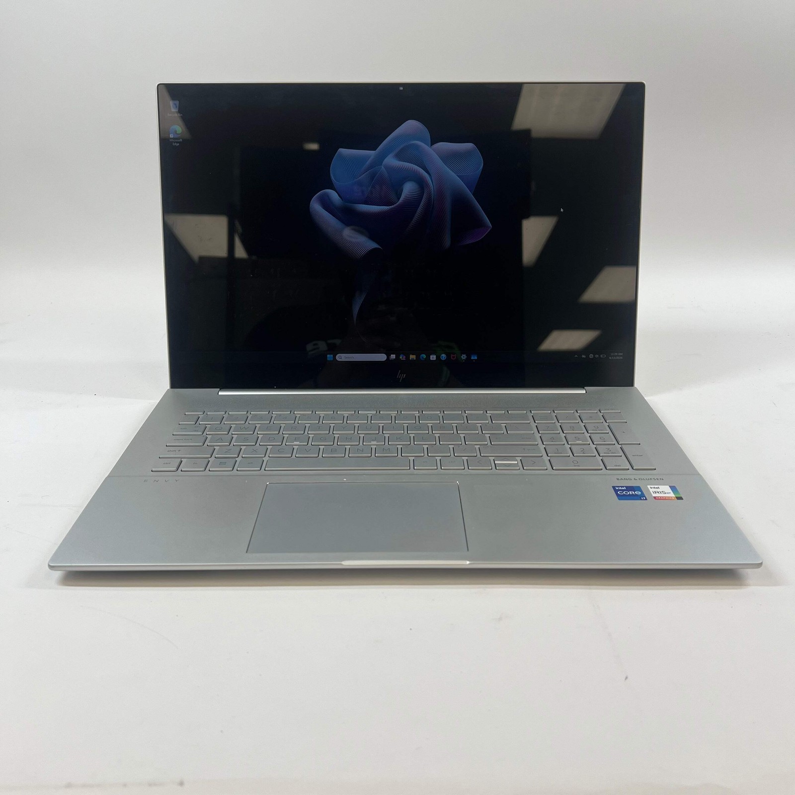 HP Envy 17T-CR0000 17.3″ i7-1260P 2.1GHz 64GB RAM 2TB SSD
