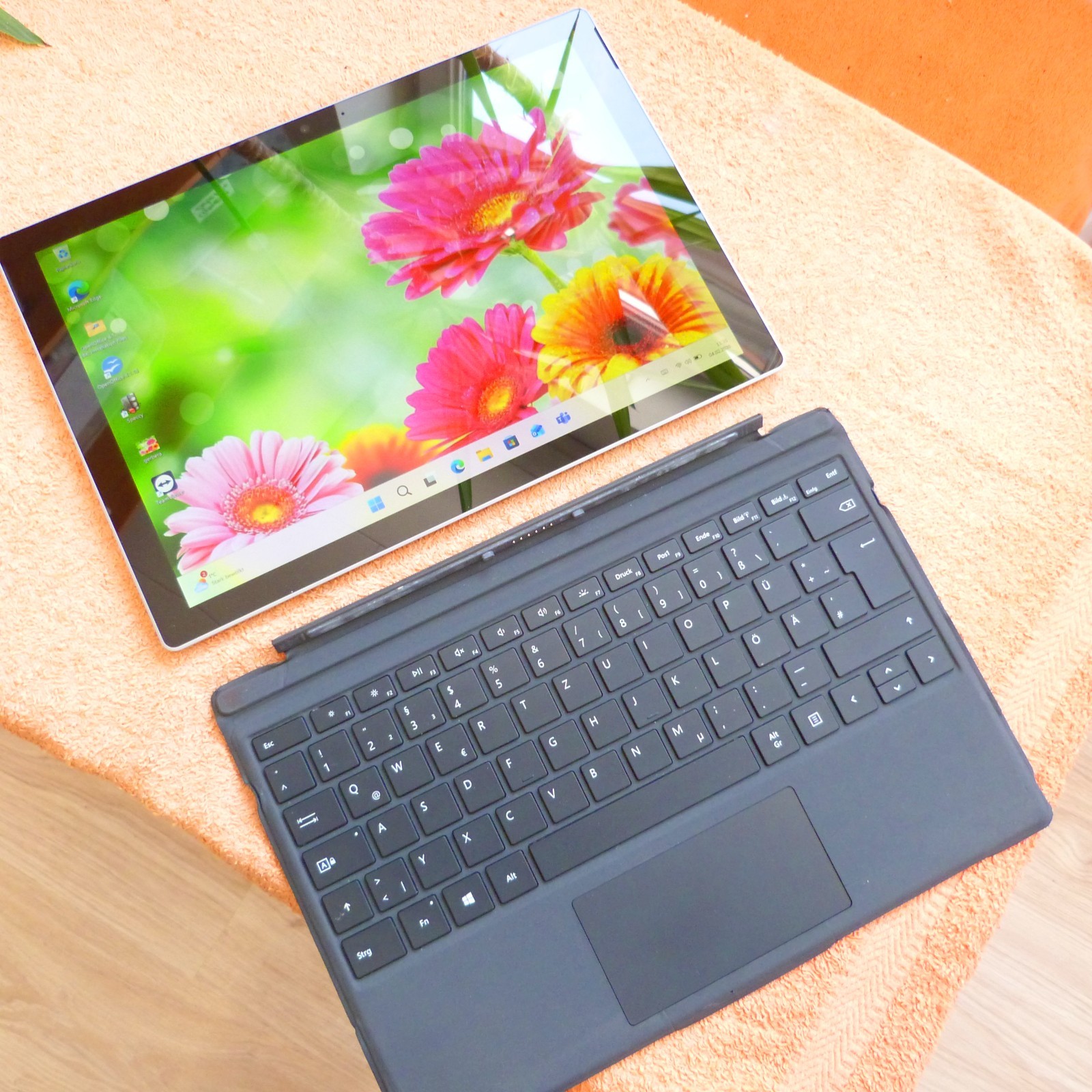 XXL LOT MS Surface Pro 5 128GB SSD Convertible l 12″ 2K TOUCH Windows 11