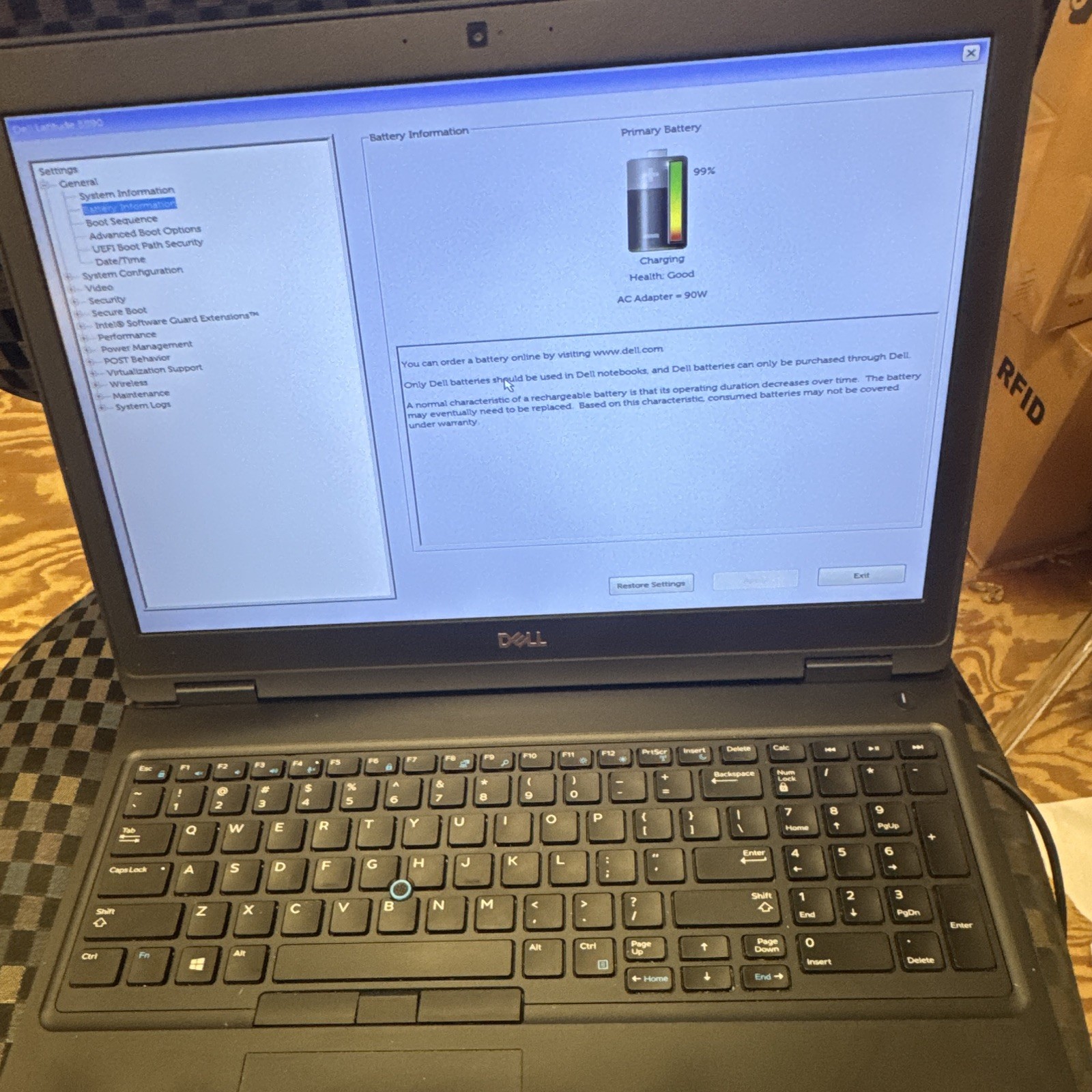 Dell Latitude 5590 15.6″ i5-8350U 16GB 512GB SSD Win 11 Pro Black