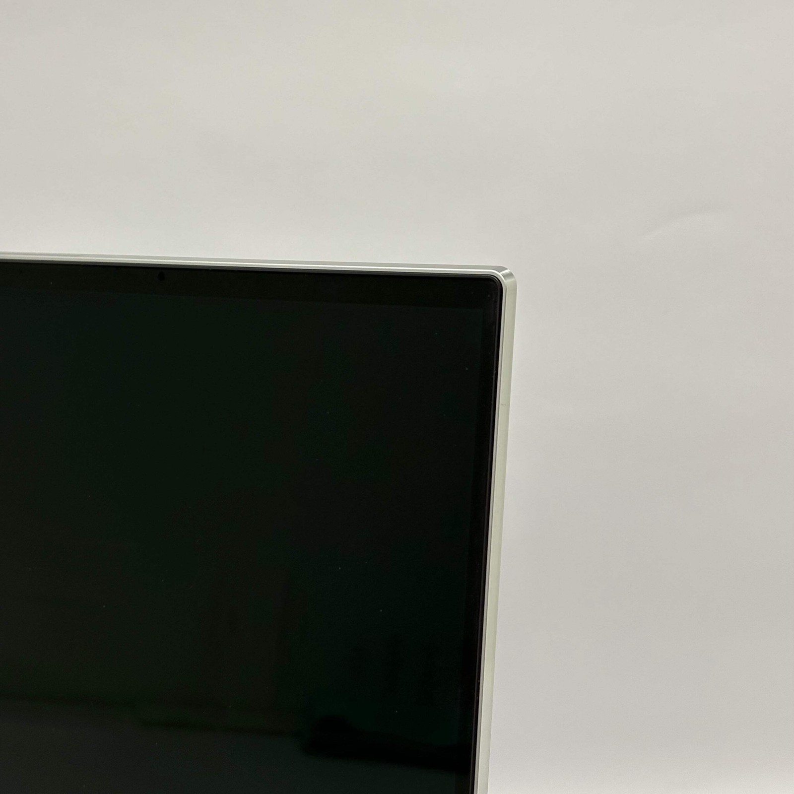 Lenovo Yoga 920 13.9″ i7-8550U 16GB 1TB Star Wars Special Edition 3506 of 4000