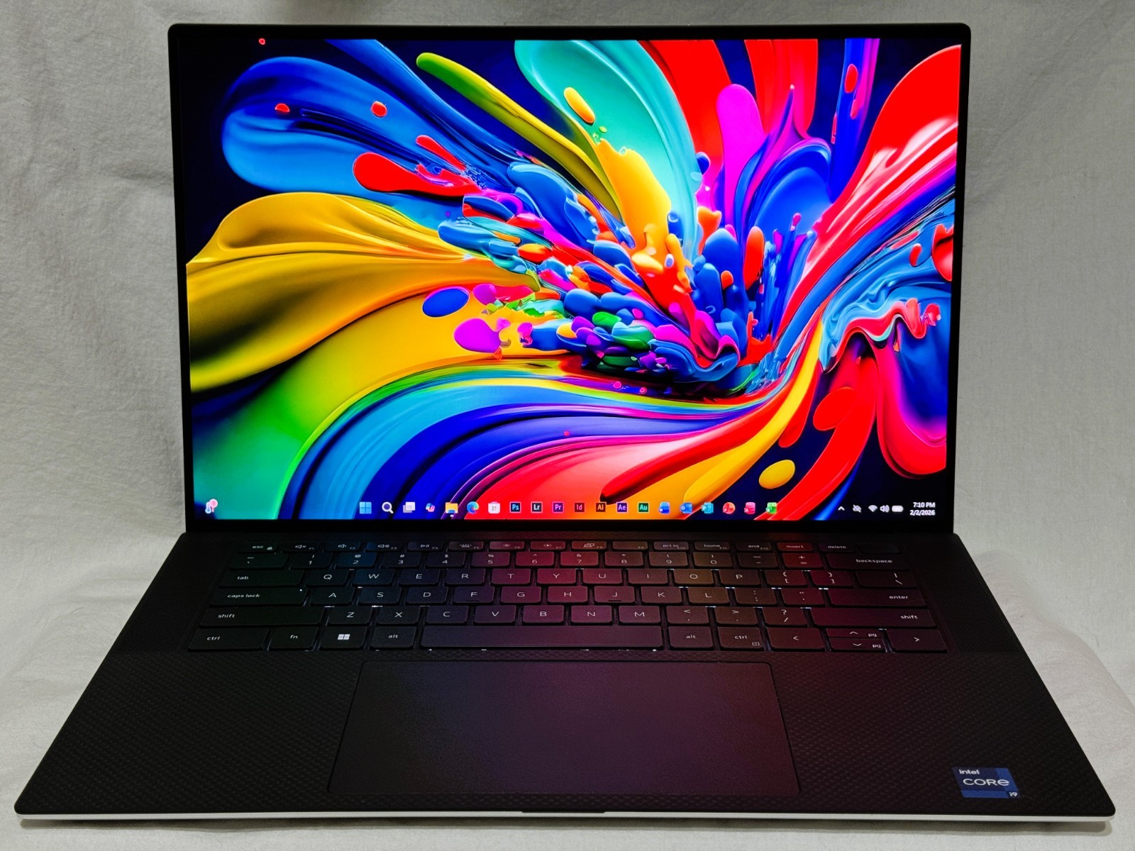 Dell XPS 15 9520 OLED ✔i9-12900H ✔32GB RAM ✔2TB SSD ✔RTX 3050Ti ✔Very Good