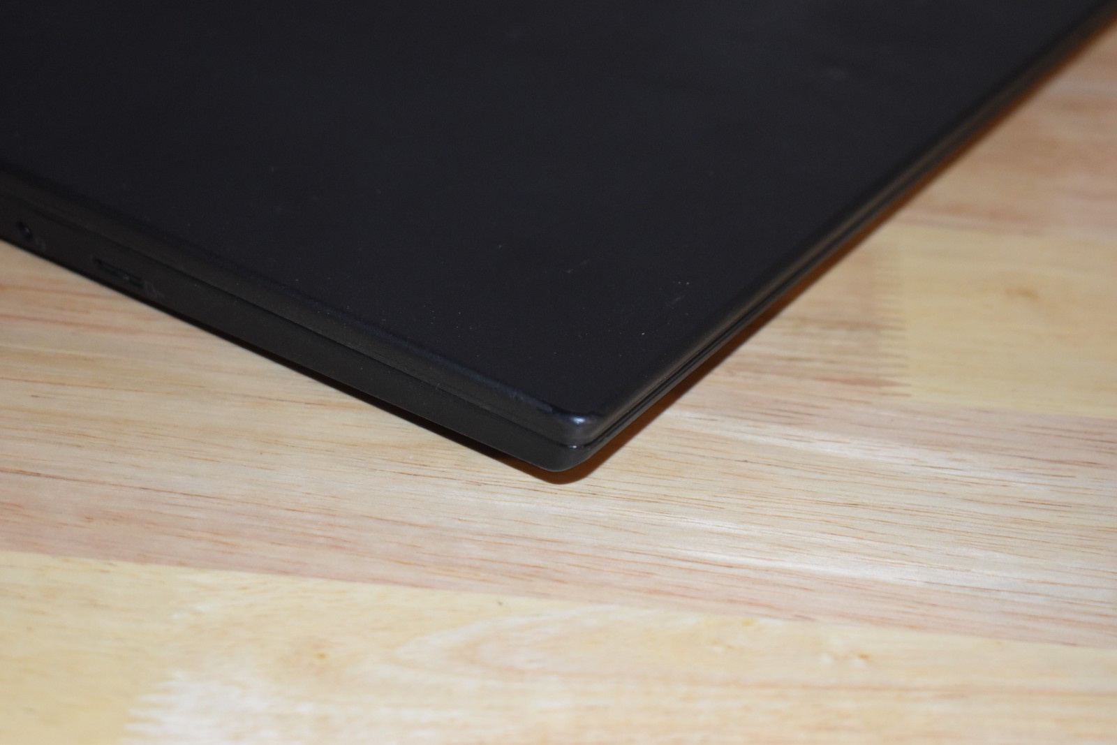 Lenovo ThinkPad P15s 15.6″ Quad Core i7-10510U 16GB RAM 512GB SSD Windows 11 Pro