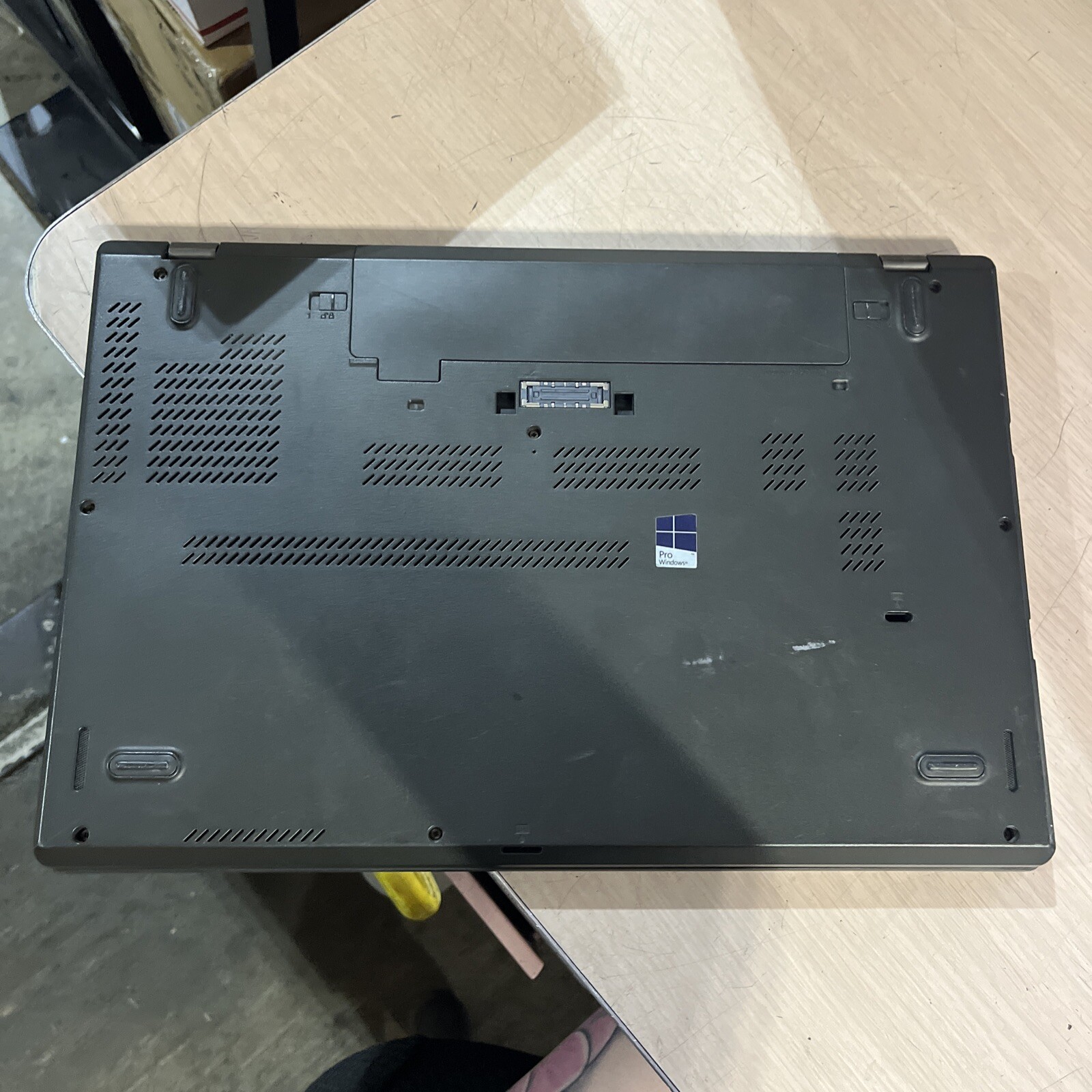 LENOVO THINKPAD T560 INTEL CORE I5-6300U 2.40GHZ 8GB RAM NO HD