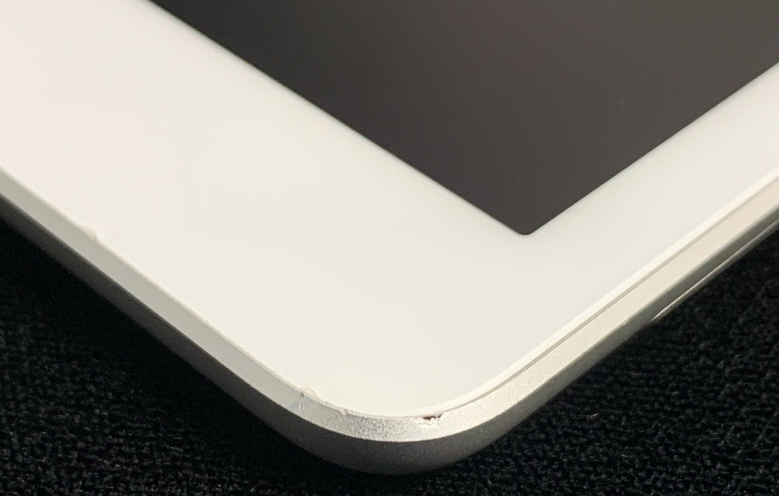 APPLE IPAD A2428 – 10.2″/8TH GEN/32GB/GOLD – PARTS ONLY