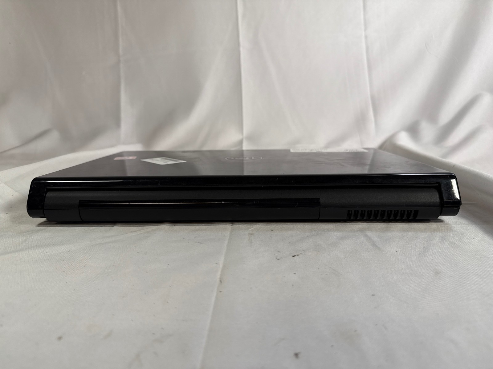 Dell Studio 1558 15.6″ i3-330M 2.13GHz 6GB No Drive