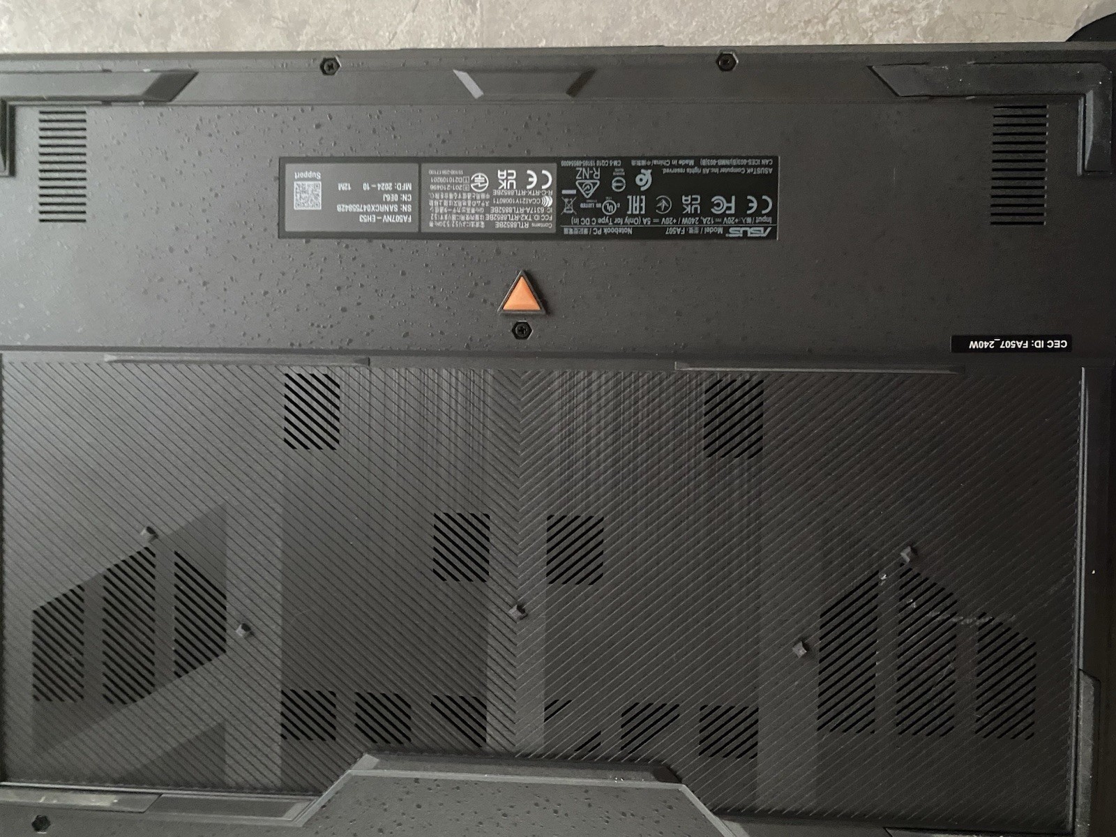 ASUS TUF A15 15.6” 140hz Gaming Laptop Ryzen 7 6000H RTX 3050 8GB DDR5 4800Mhz