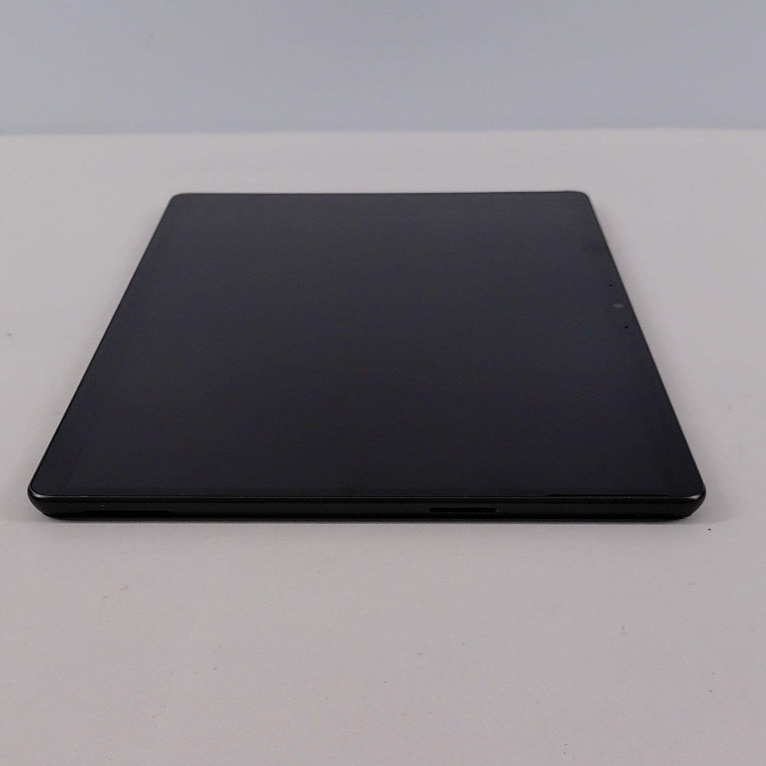 Microsoft Surface Pro 9 2038 13″ i5-1235U 2.5GHz 8GB RAM 256GB SSD