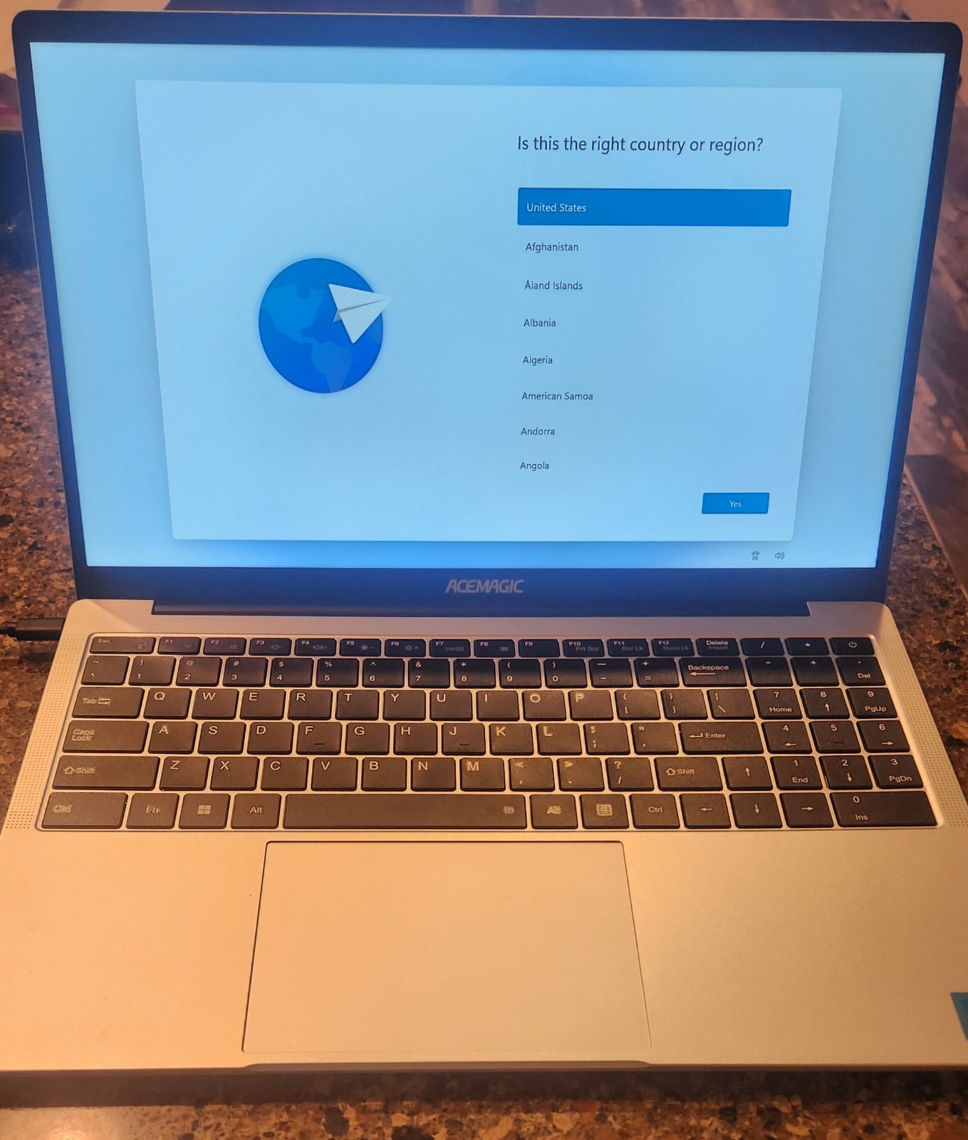 ACEMAGIC AX15 15.6 in (512GB SSD, Intel Alder Lake N95, 1.7GHz, 16GB RAM) Laptop