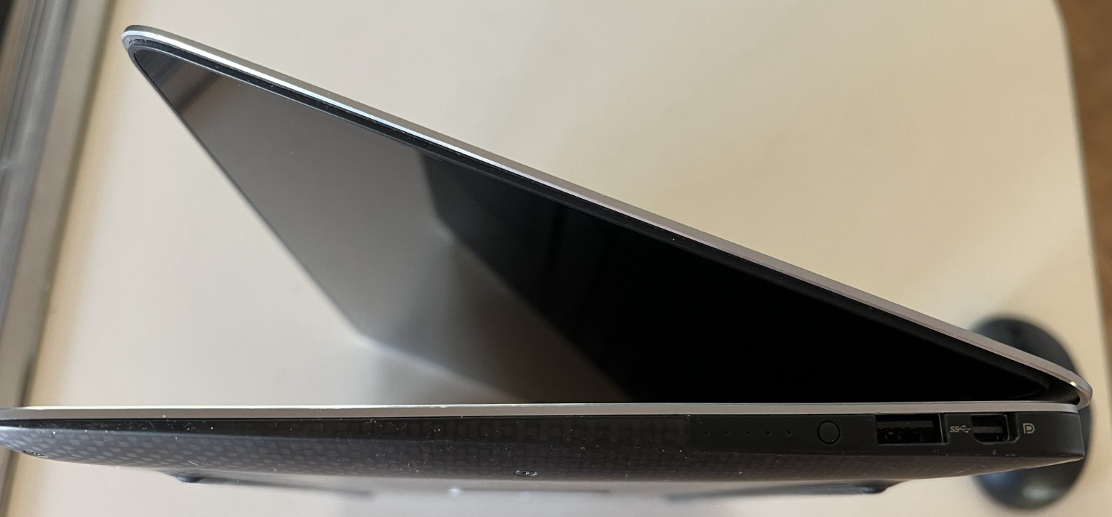 Dell XPS 13 L321X – WXGA – i7-2237M – 4GB RAM – 256GB SSD – Silver (XPS13L321X)