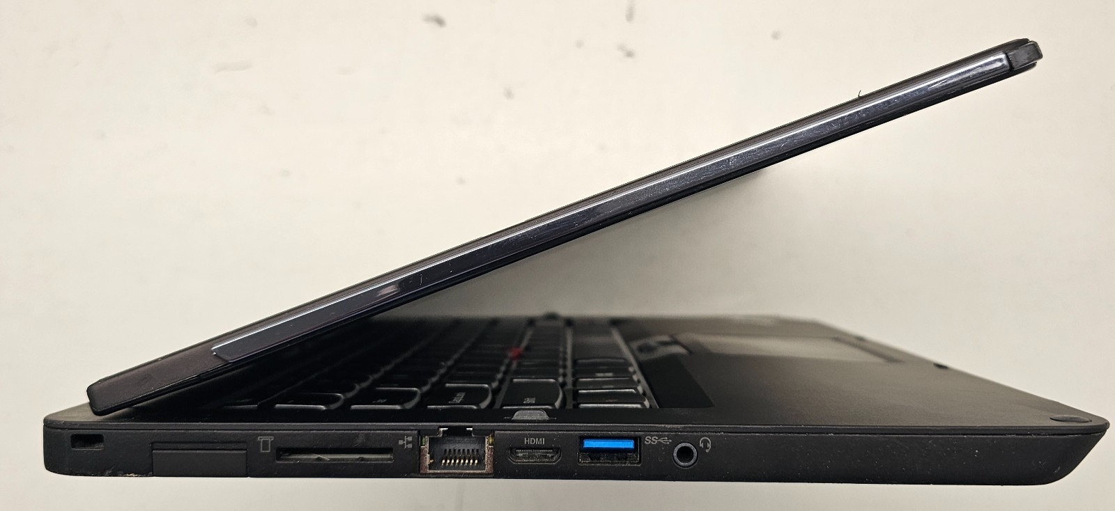 Lenovo ThinkPad S230u 12.5″ Laptop Intel Core i5-3337U 4GB Ram NO HD/OS (FL)