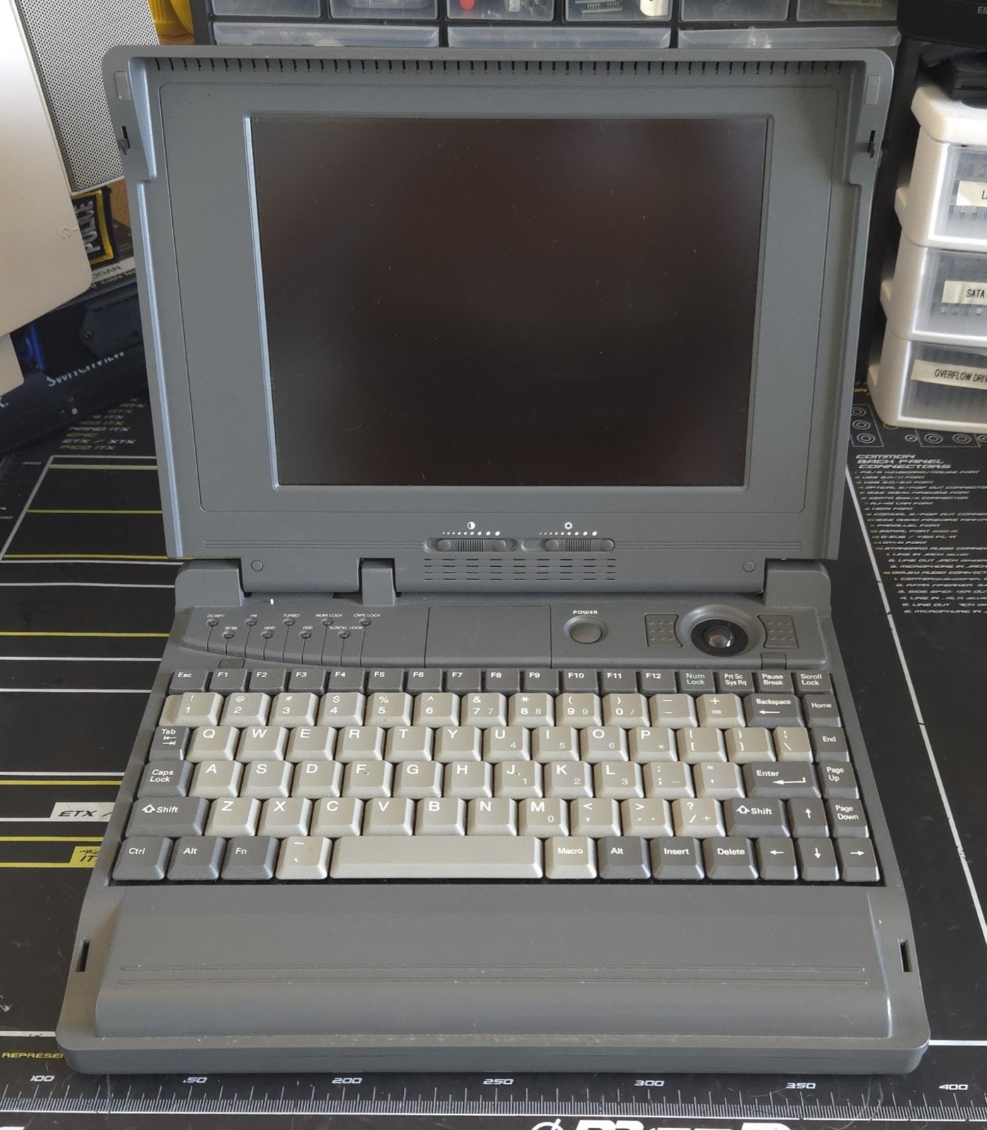 Vintage Nantan FMA8200C laptop for parts or repair