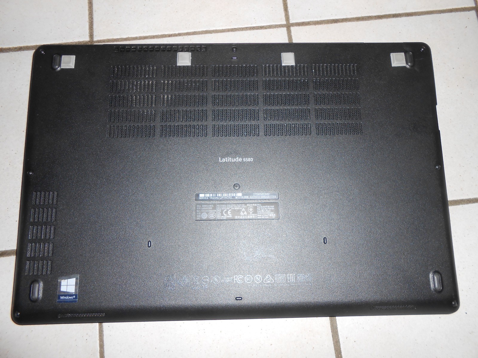 Dell Latitude 5580 i7-7600U Laptop GeForce 930MX Full HD 16GB RAM 256GB SSD