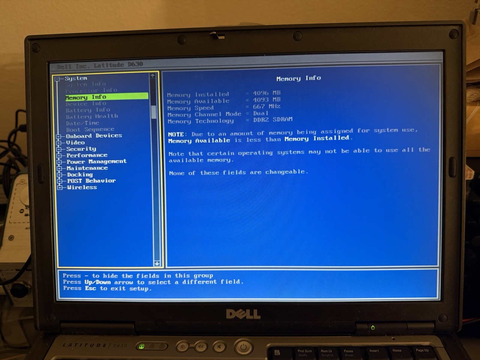 Dell Latitude Laptop – D630 – Windows XP Nvidia NVS135M 4 GB DDR2 80 GB HDD