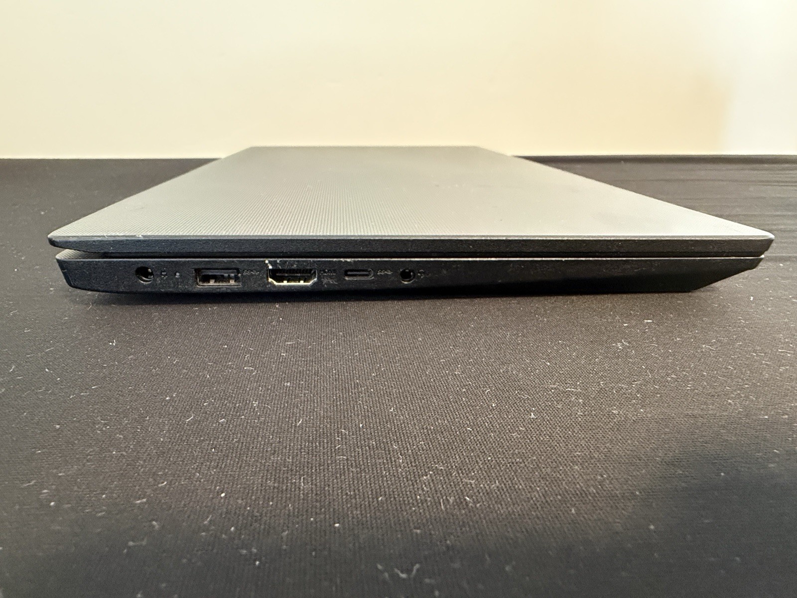 Lenovo V14 G2 14” i5-1135G7 8GB RAM 256GB SSD Win 11
