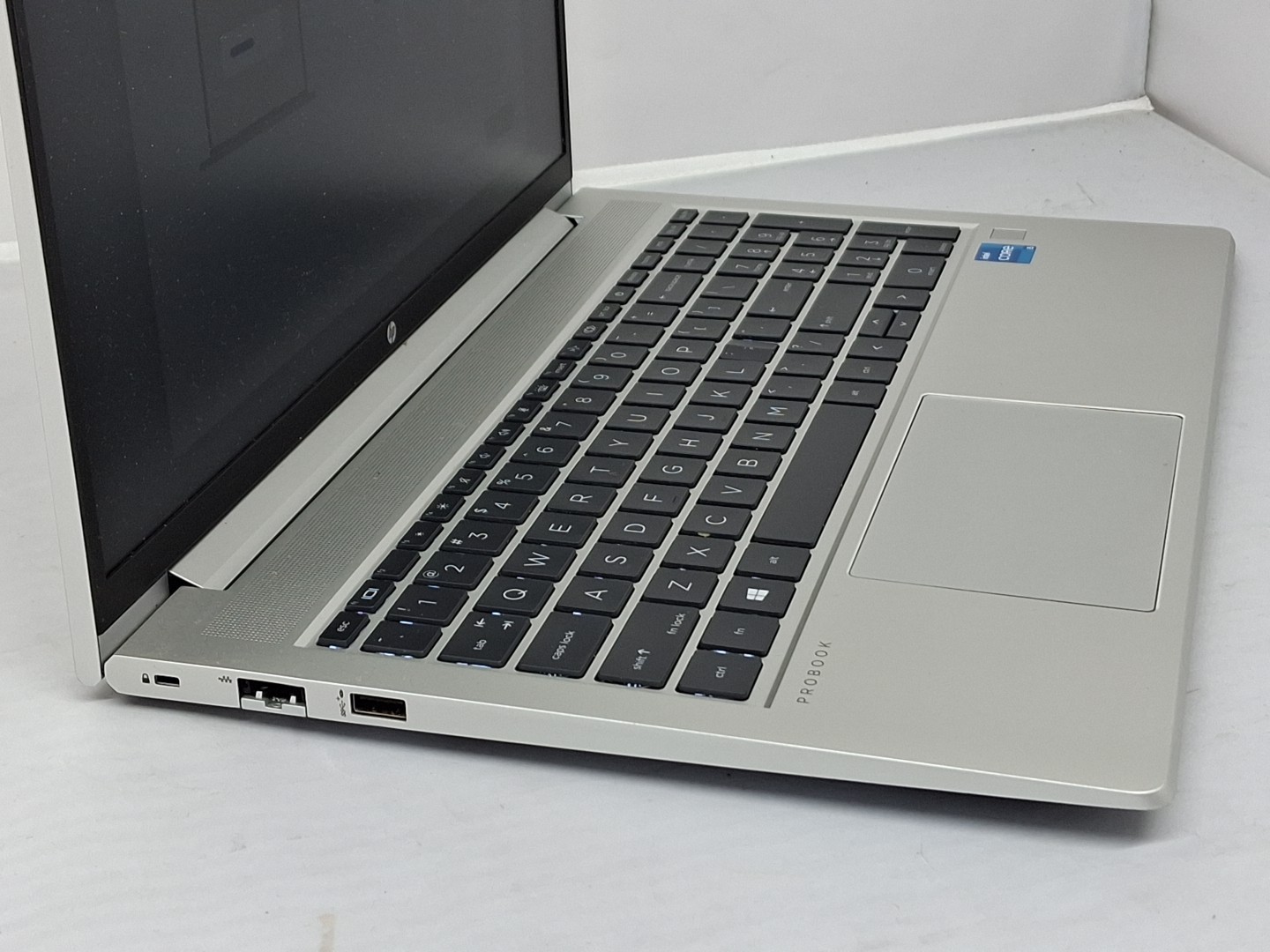 HP ProBook 450 G8 – i5-1135G7 – 256GB, 8GB RAM, Windows 11, 15.6″