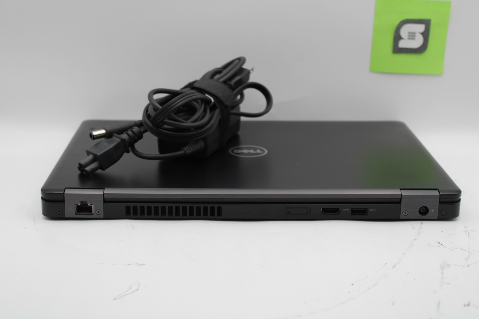 Dell Latitude 5480 i5-7440HQ @ 2. GHz 16GB RAM 256GB SSD No OS
