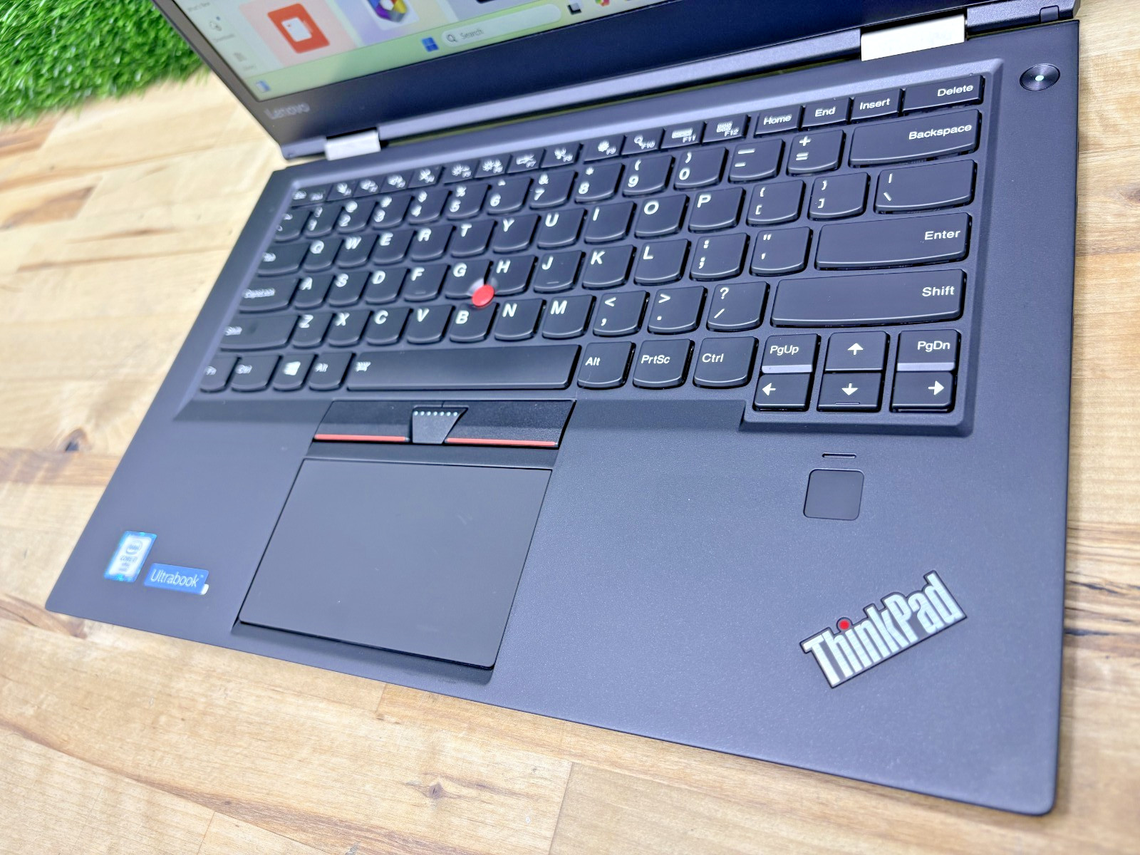 Lenovo ThinkPad x1 Carbon G 4 i7-6th Gen 2.60GHz 16GB RAM 256GB SSD Win 11 Pro*