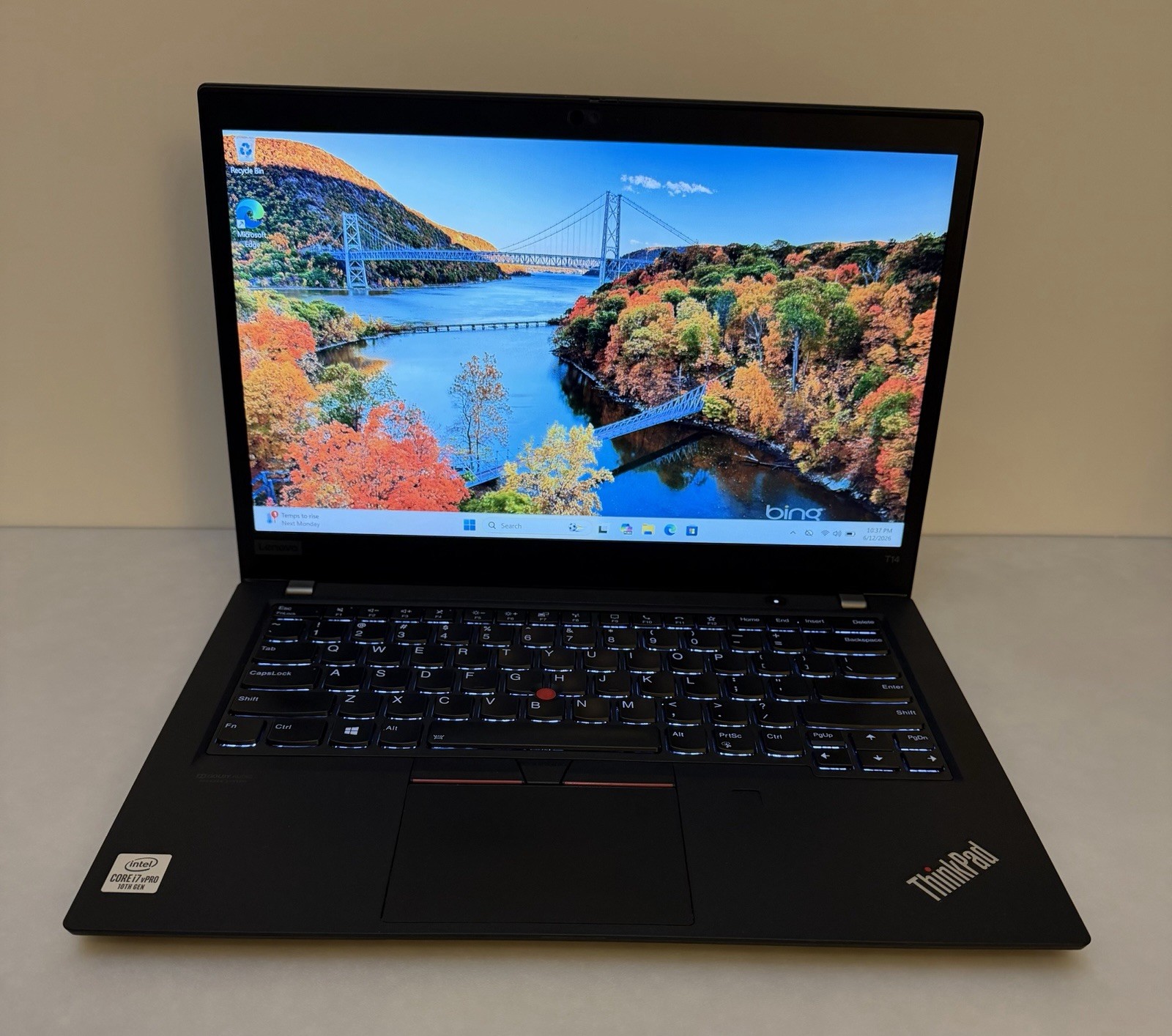 Lenovo ThinkPad T14 Gen 1 Touch i7-10610U @ 1.80GHz, 16GB RAM, 512GB SSD, Win 11