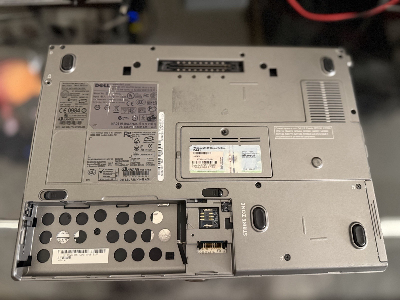 Dell Latitude Laptop – D630 – Windows XP Nvidia NVS135M 4 GB DDR2 80 GB HDD