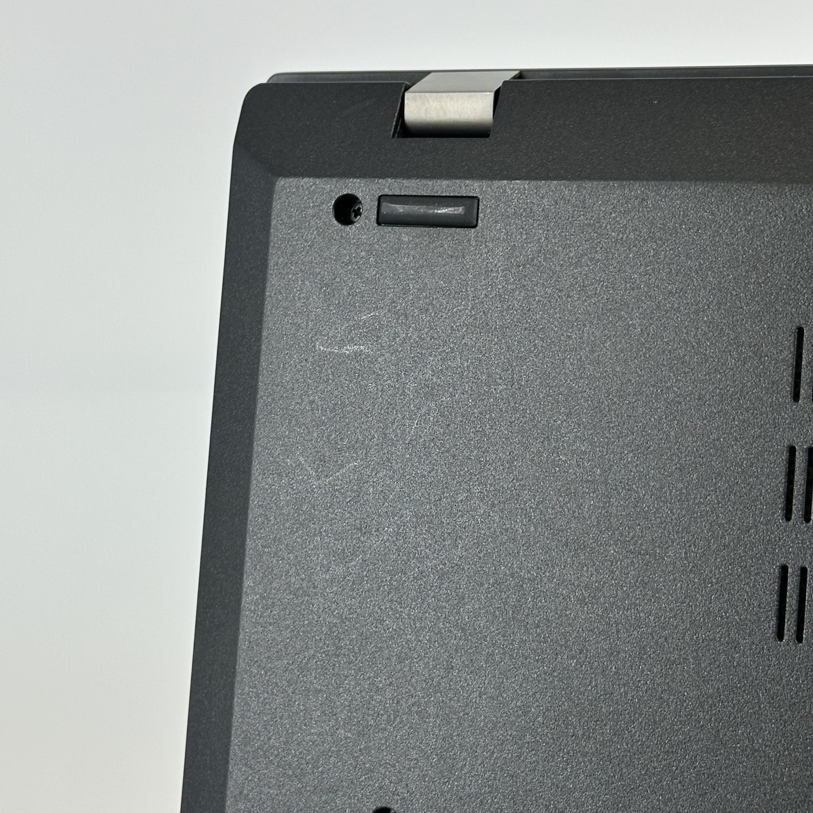 Lenovo ThinkPad P15v Gen 3 FHD 2.5GHz i9-12900H 32GB 1TB SSD RTX A2000 Very Good