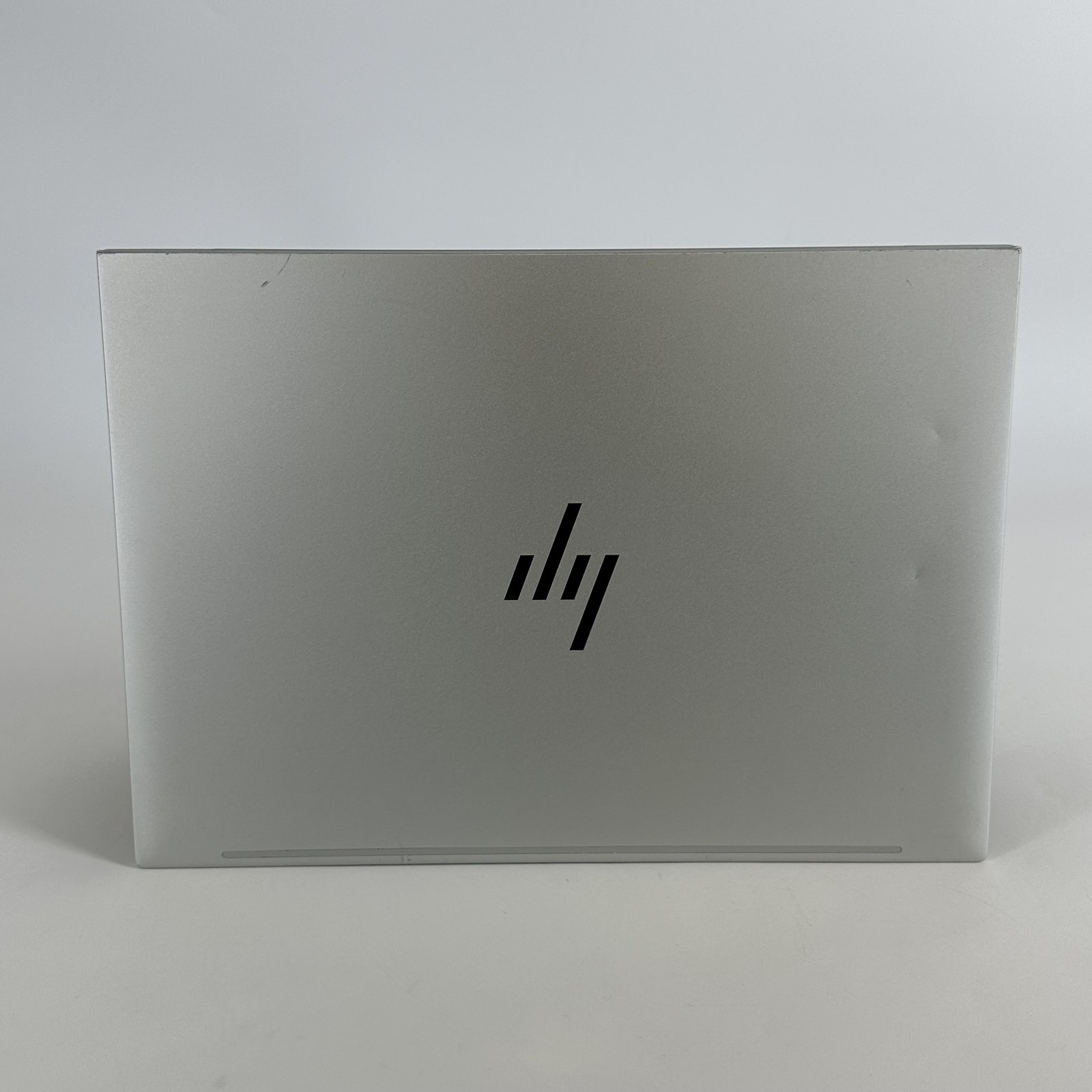 HP Elitebook 840 G9 14 2022 Silver FHD+ 1.6 GHz i5-1245U 16GB 512GB SSD Good