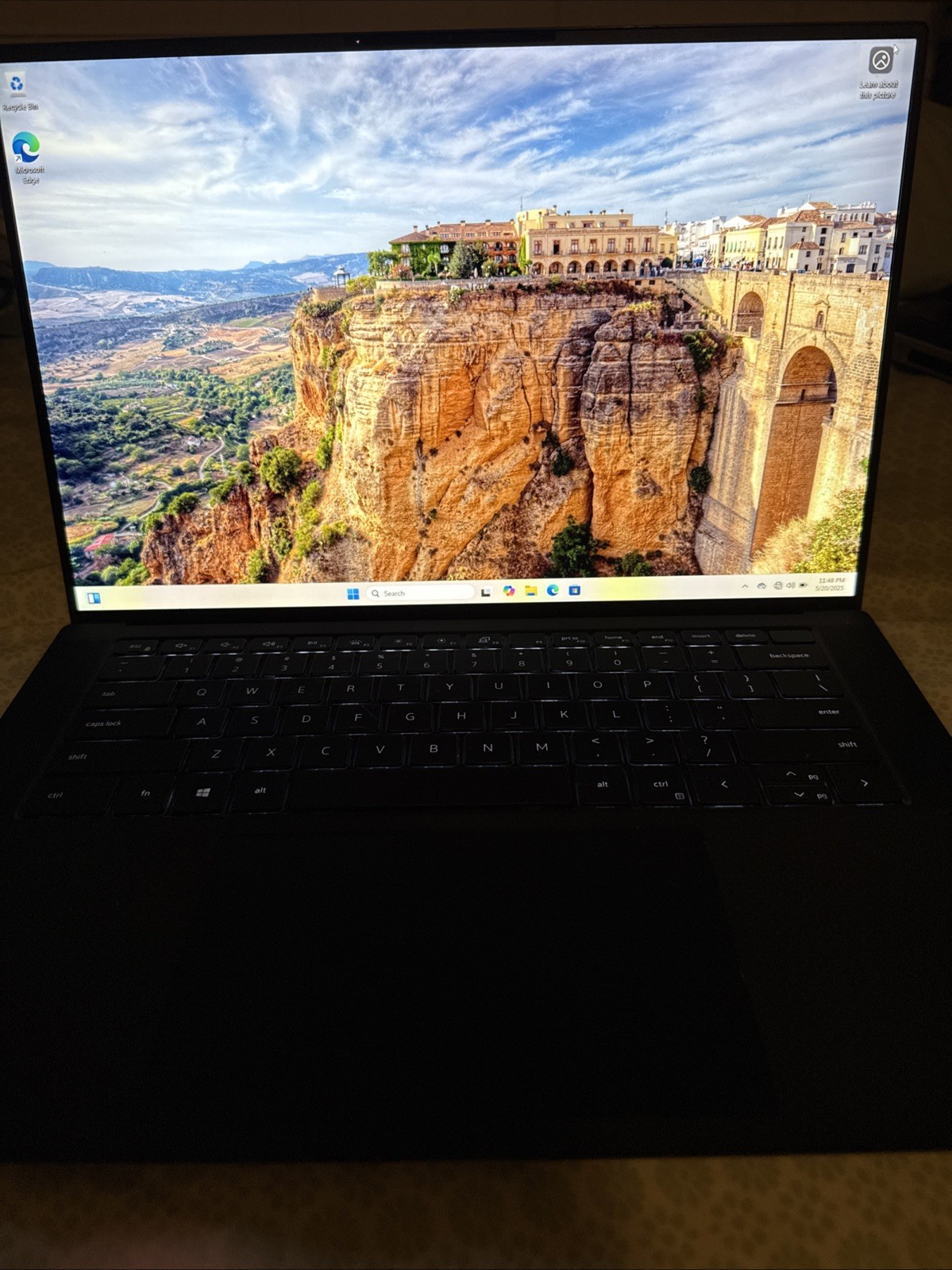 Dell Precision 5560 15.6″ FHD+ 2.5 GHz i7-11850H 32GB 512GB – Nvidia T1200