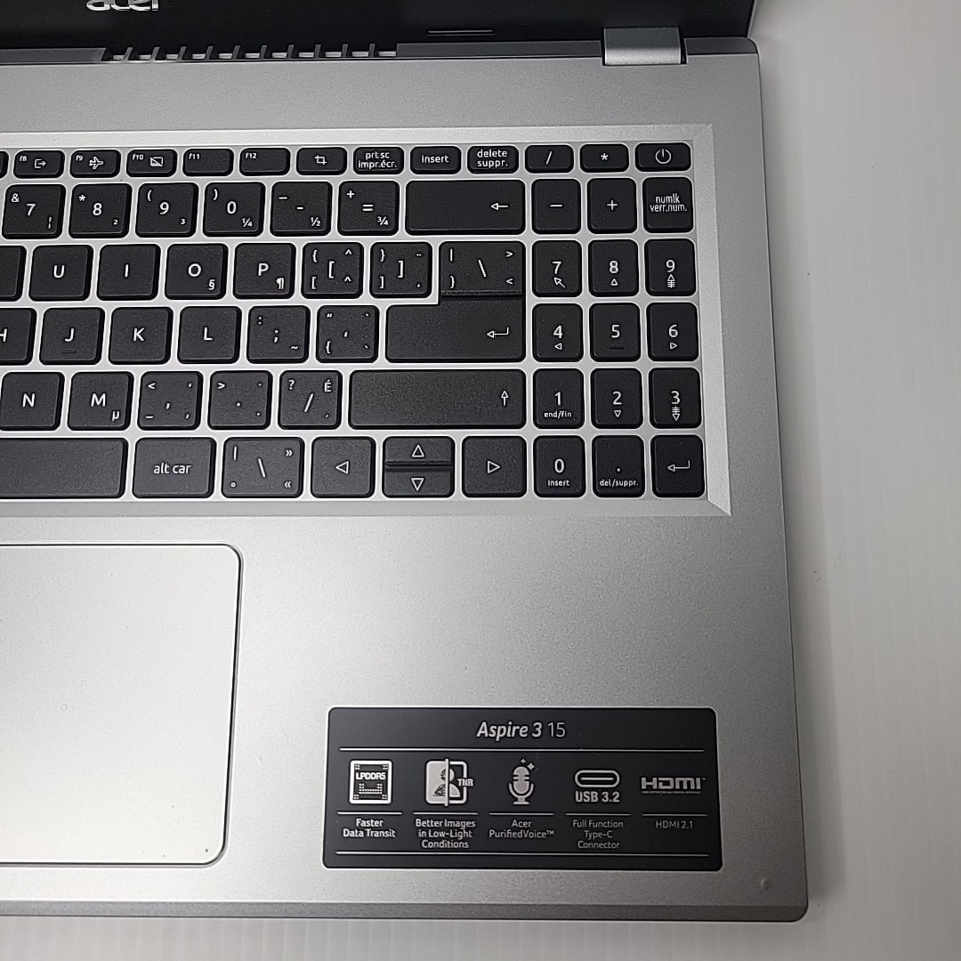Acer Aspire 3 15 A315 Ryzen 5 7520U 2.8GHz 16GB Ram 512GB SSD Win 11 Home