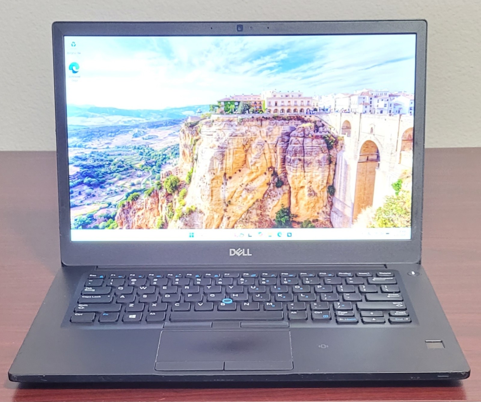 Dell Latitude 7490 Touch Quad i7-8650U 1.90GHz, 8GB 256GB SSD Win 11, 1920×1080