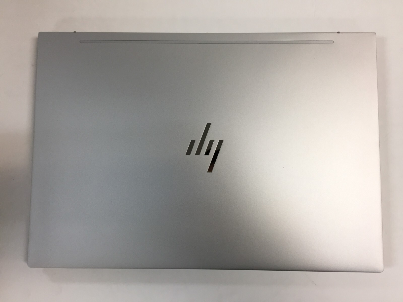 HP Envy 13-aq0011ms 13.3″ Touchscreen Laptop/Intel i5-8265U/8GB/512GB SSD/Win10