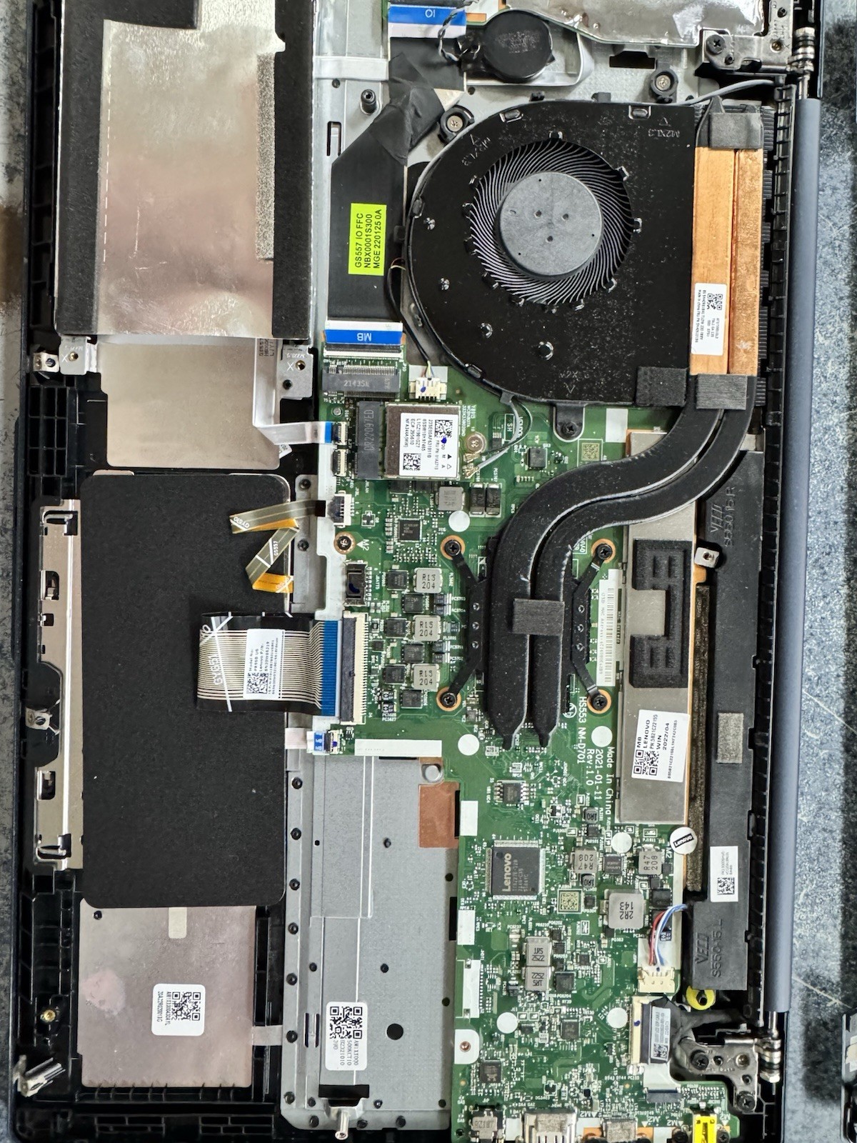 Lenovo IdeaPad 5 15ALC05 Ryzen 7 5700U 16GB RAM FOR PARTS OR REPAIR
