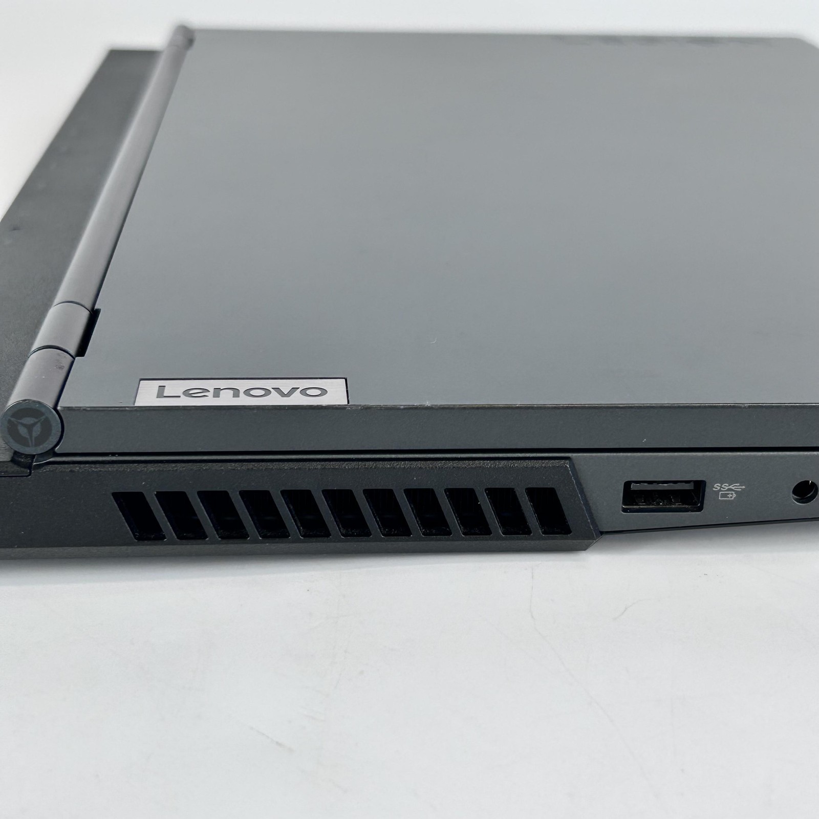 Lenovo Legion 7i 15.6 144Hz FHD i7-10750H 2.6GHz 16GB 1TB SSD RTX 2060 Very Good