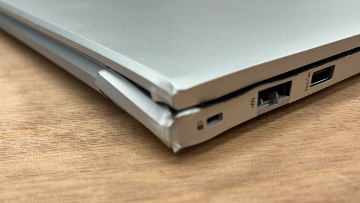 HP EliteBook 645 G7 Ryzen 3 5425U 8GB 256GB 14″FHD Wty, Bent/Dented (READ)