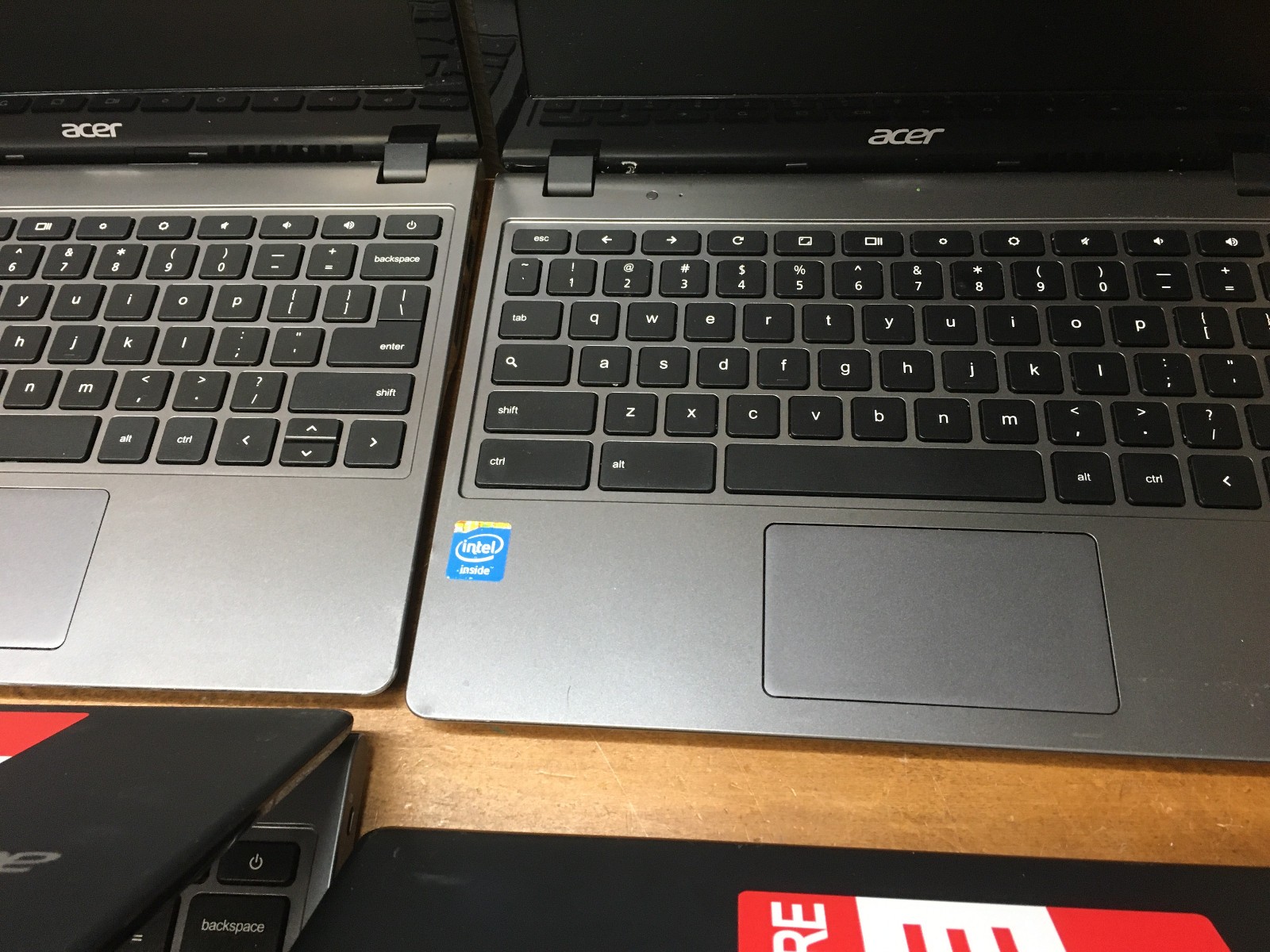 10x – Linux Fedora 41 Acer Laptops 11.6″ Intel 1.40GHz 2955U 2GB DDR3 16GB SSD