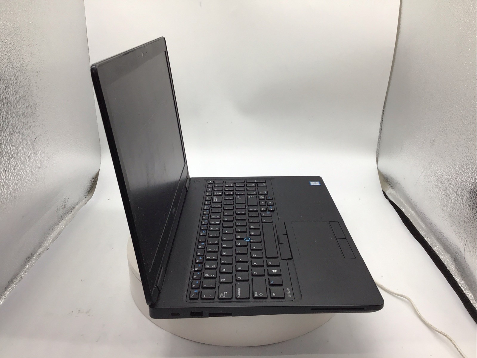 Dell Latitude 5580 15.6″ Laptop i5-7300U 8GB RAM 500GB HDD Windows 11 P Used RD