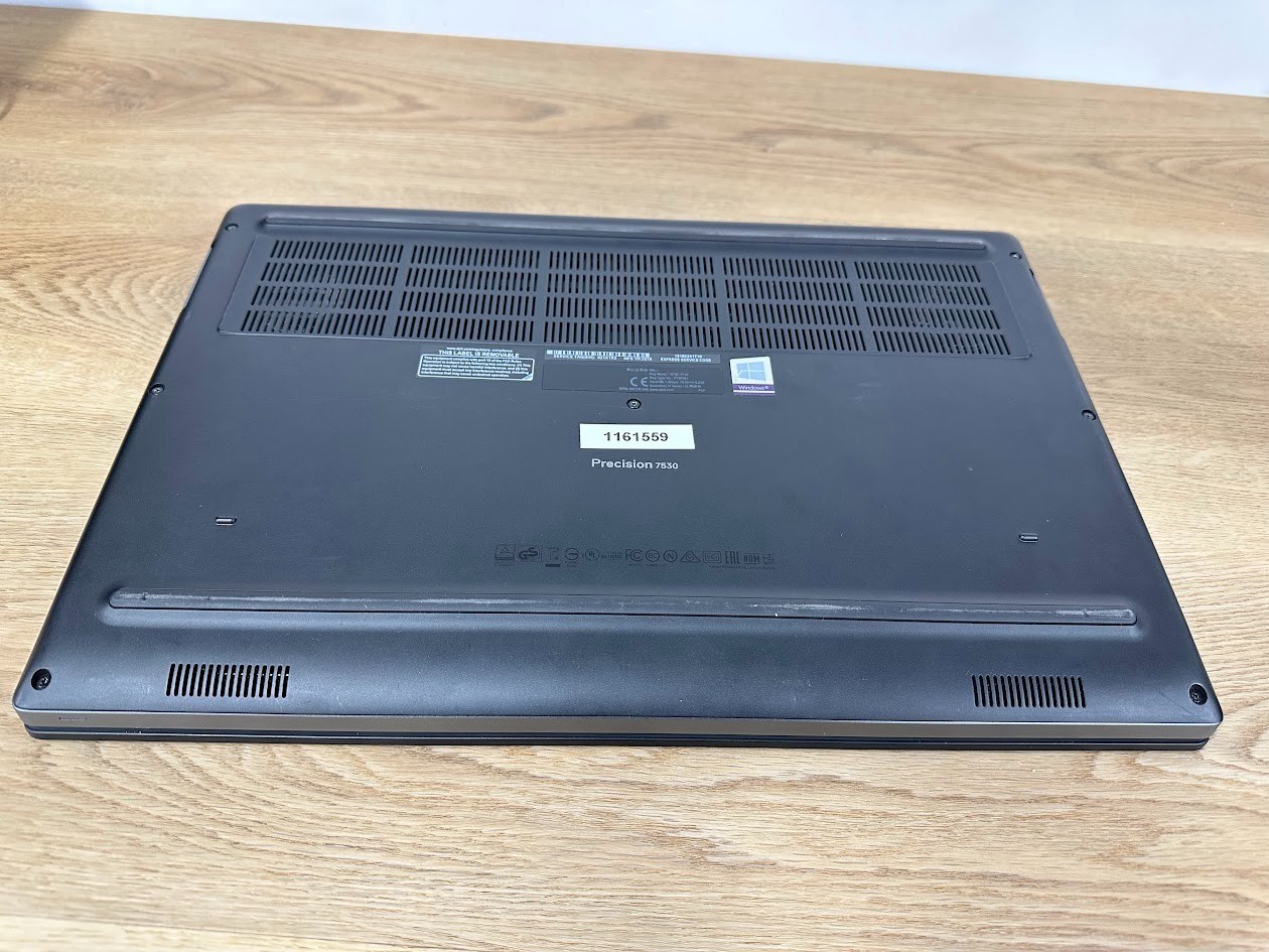 Dell Precision 7530, Core i7 8850H, 32GB, Quadro P2000, 512GB SSD, 2018, 15.6″
