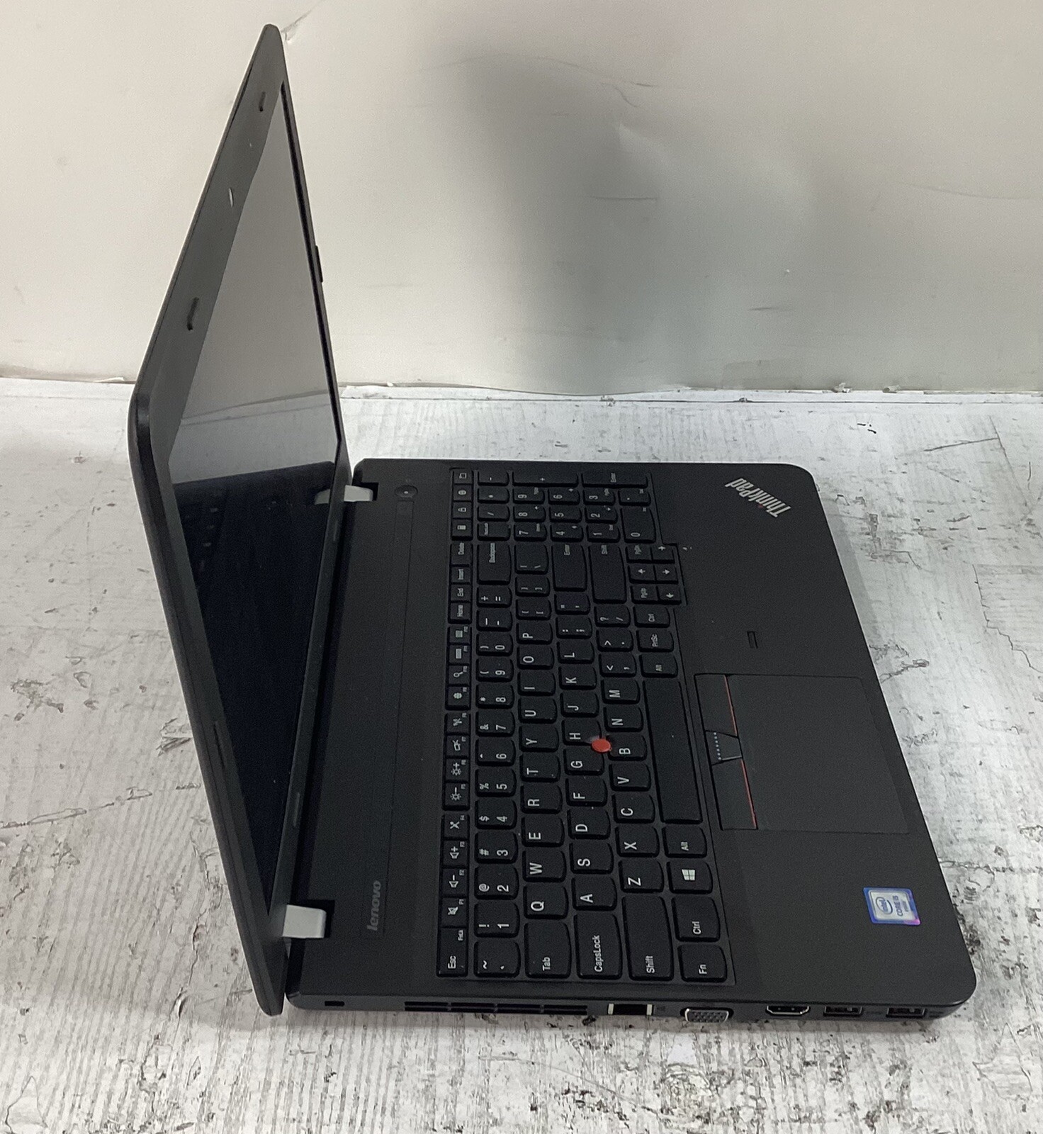 FOR PARTS Lenovo ThinkPad E560 15.6″ i5 No HDD READ DESCRIPTION