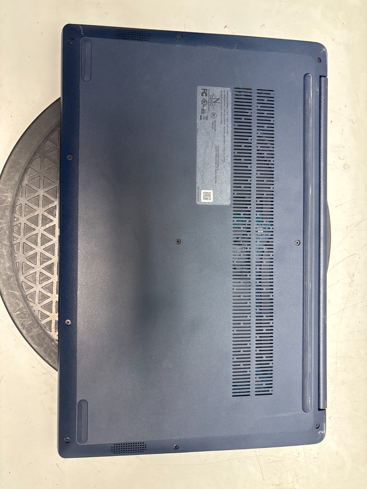 Lenovo Ideapad 1 15IJL7 Intel Pentium Silver N6000 1.10GHz 4GB 256GB SSD WIN 11