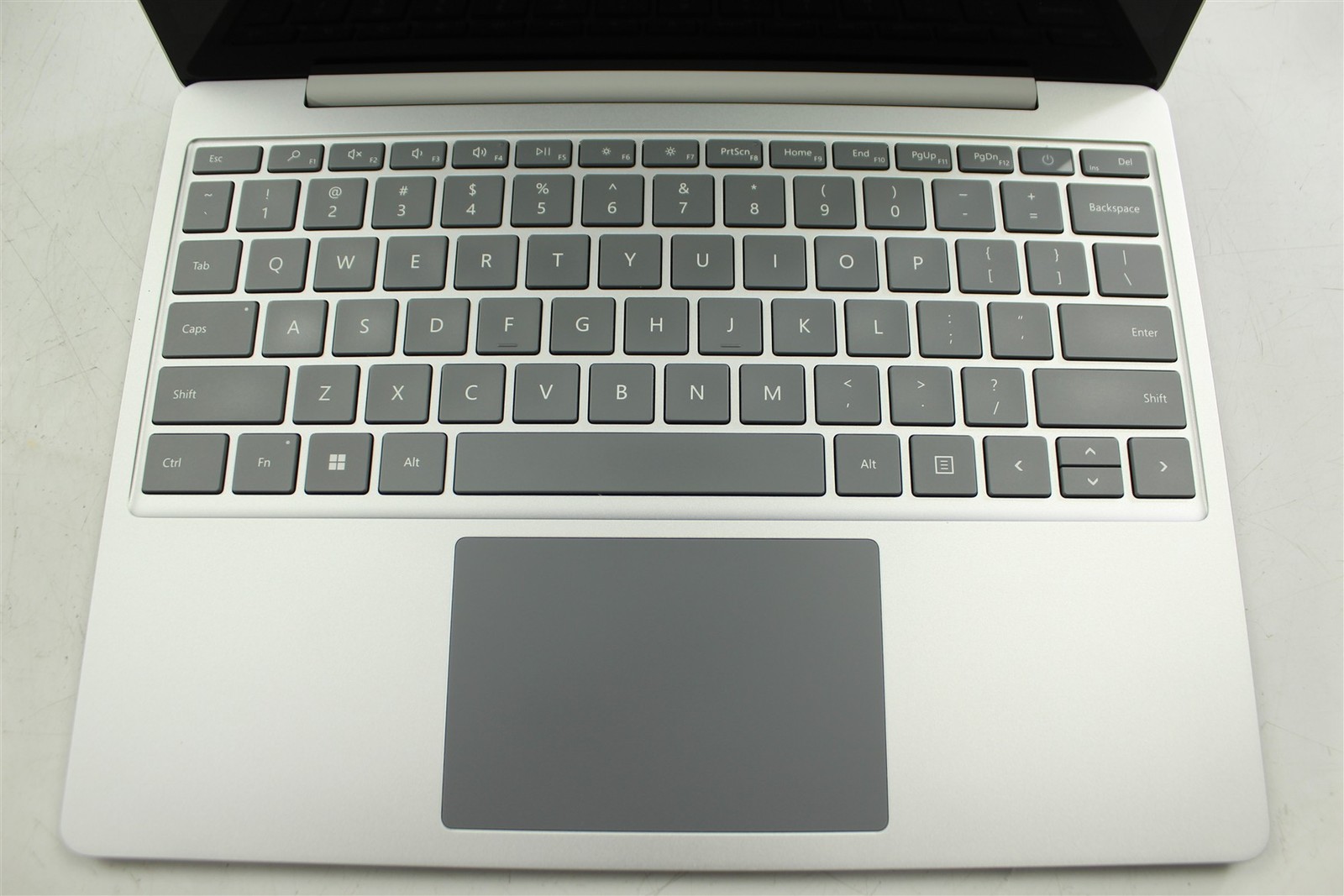 Microsoft Surface Laptop Go 2 2013 12.4″ i5-1135G7 256GB SSD 16GB RAM W11H