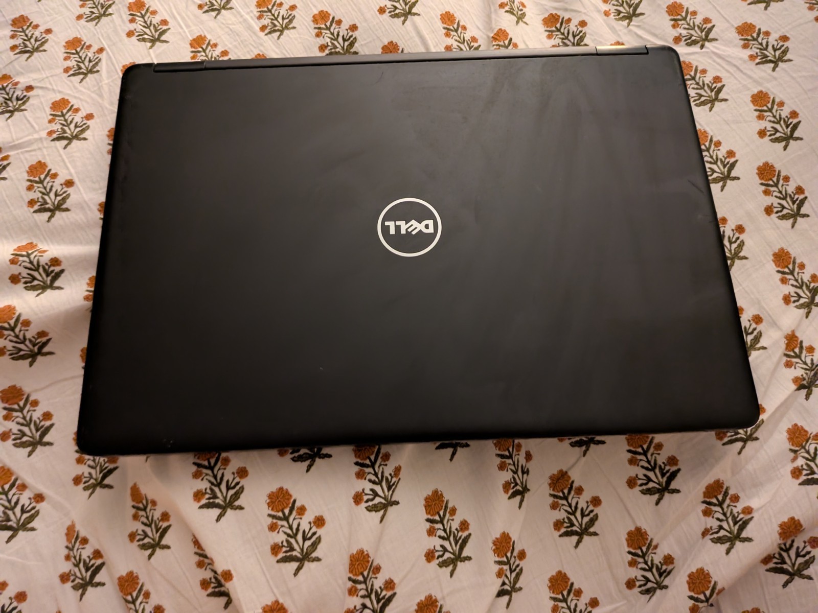 Dell Latitude 5480 14″ (500gb HDD, Intel Core i5 6th Gen., 2.3GHz, 8GB) Laptop