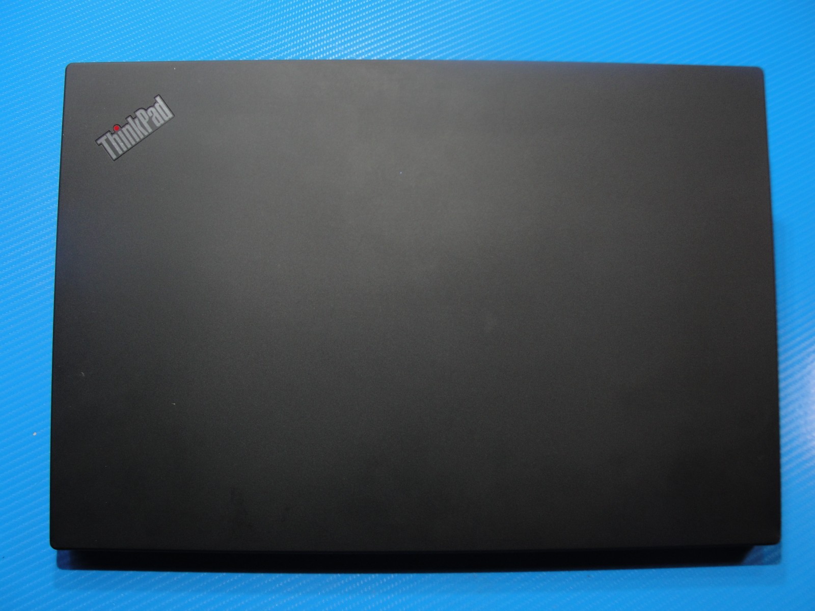 Lenovo ThinkPad T15 Gen 2i 15.6″FHD Core i5-1135G7 2.4GHz 8GB RAM 256Gb SSD+PA
