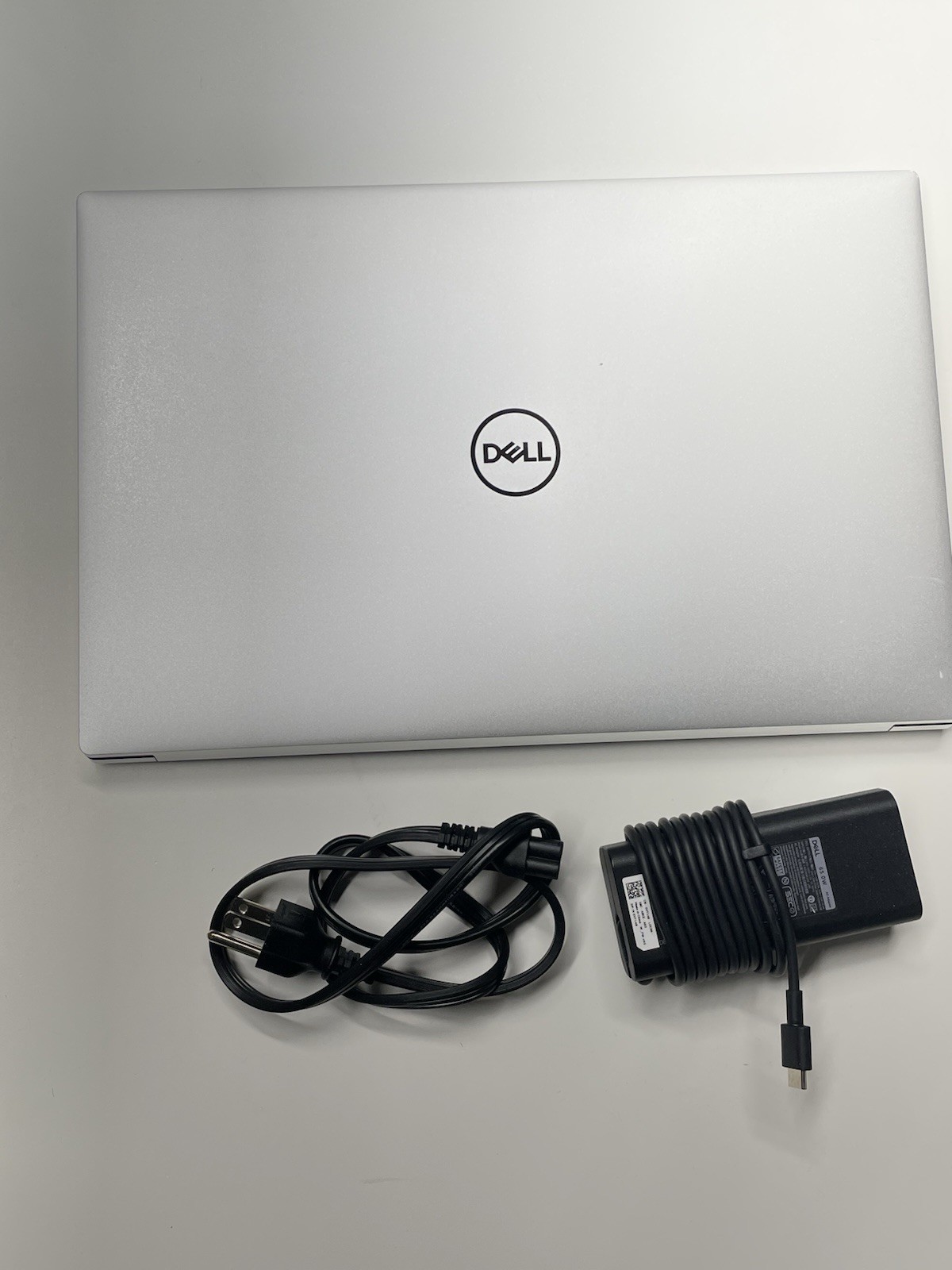 Dell XPS 15 9510 i5-11400H 16GB RAM 512GB NVMe Win 11 Pro