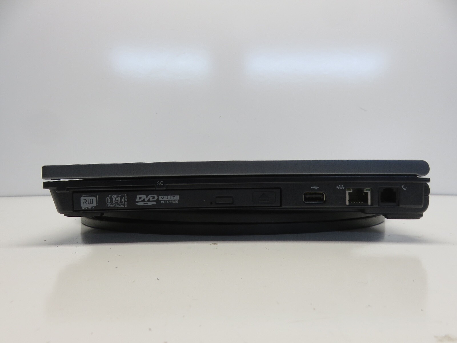 HP Compaq 6910P Intel Core 2 Duo T7300 2000MHz 2048 MB NO HDD No Batt