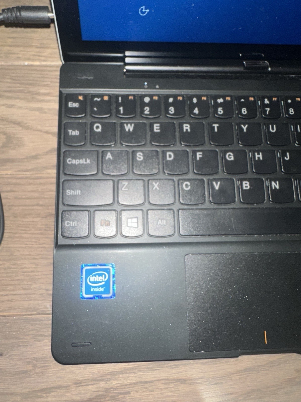 Lenovo IdeaPad MIIX 300-10IBY 2-In-1 Tablet With Keyboard Model 80NR – Excellent