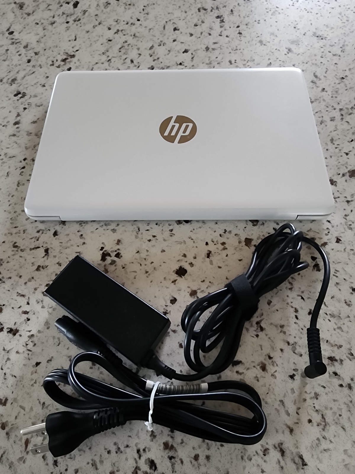 HP Stream Laptop 11-ak1xxx Intel Atom 64gb ssd 4gb ram Intel HD graphics Win10